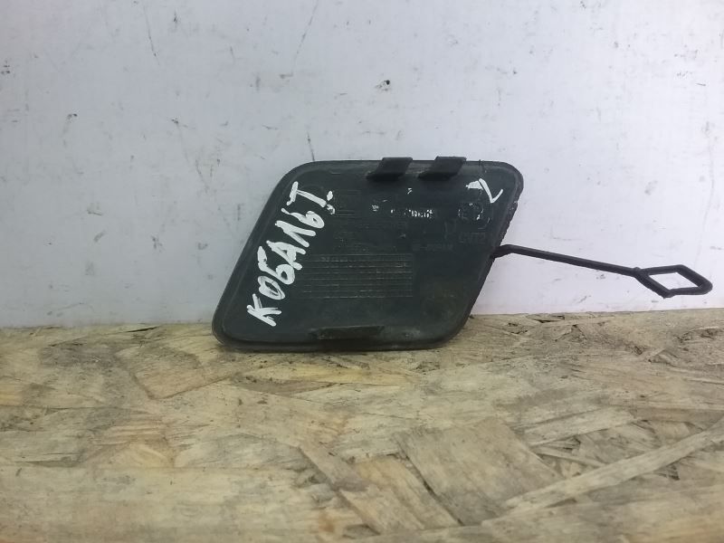 Заглушка буксировочного крюка переднего бампера Chevrolet Cobalt