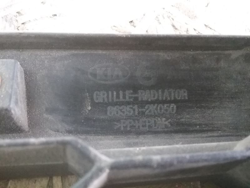 Решетка радиатора KIA Soul 1