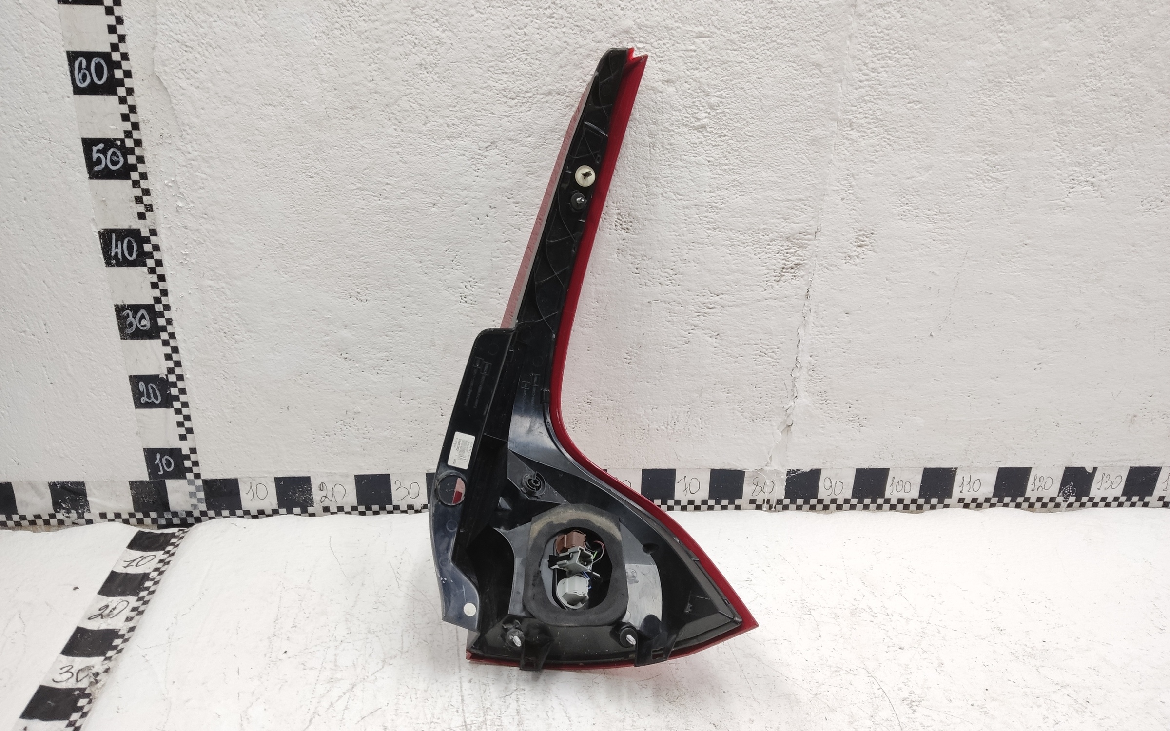 Фонарь задний левый Volvo XC60 1