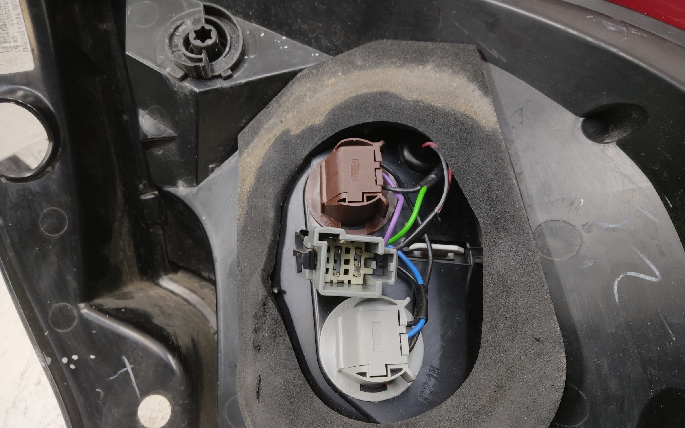 Фонарь задний левый Volvo XC60 1