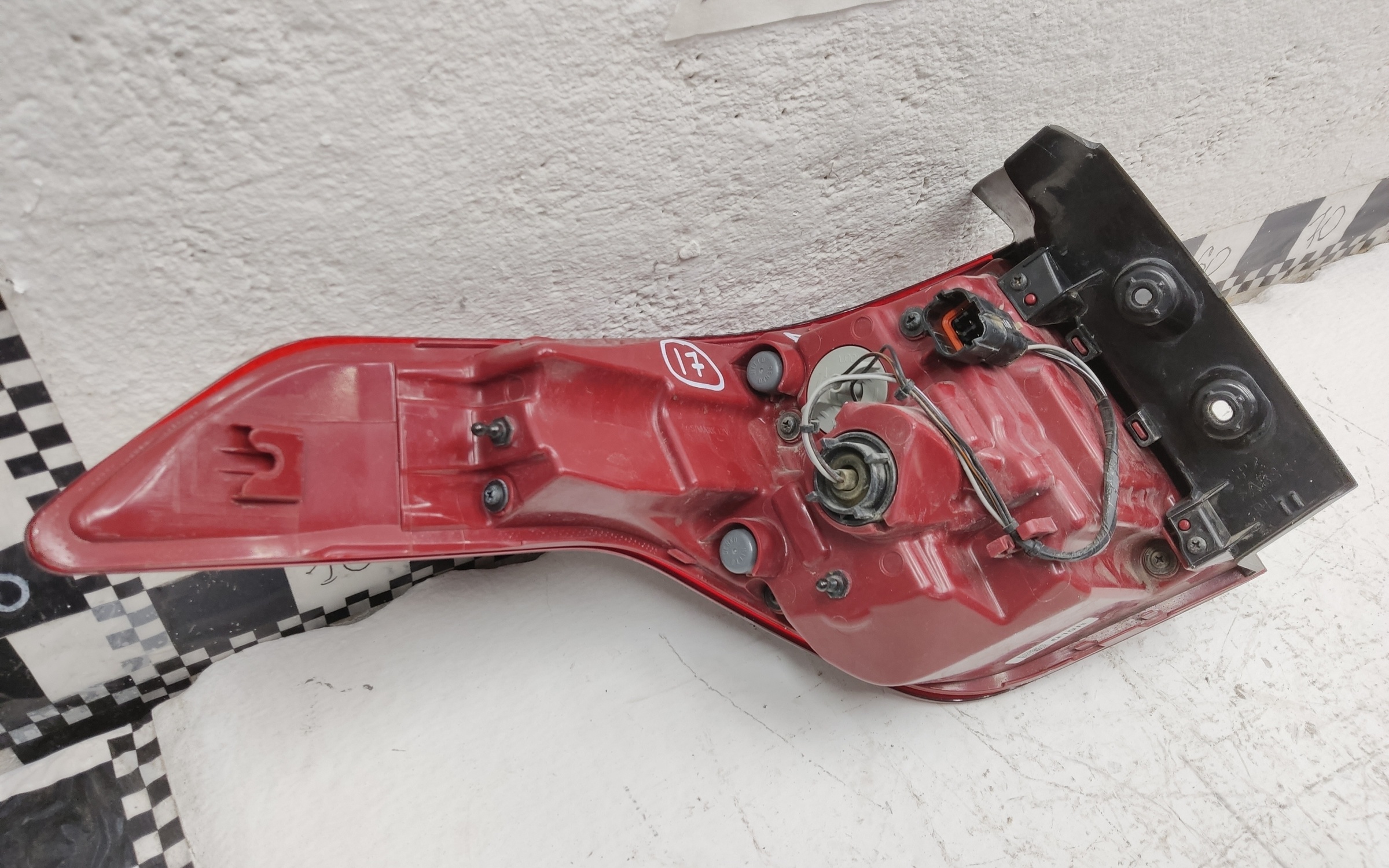 Фонарь задний правый наружний Kia Seltos LED