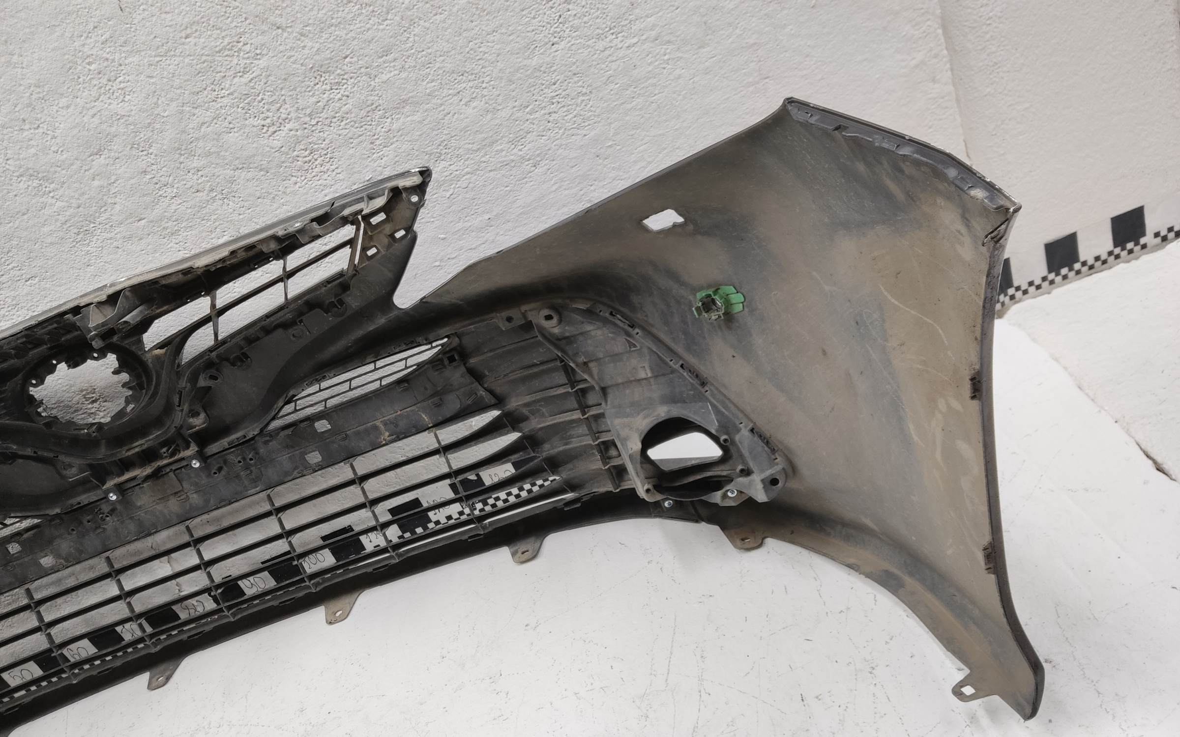 Бампер передний Toyota Camry V70