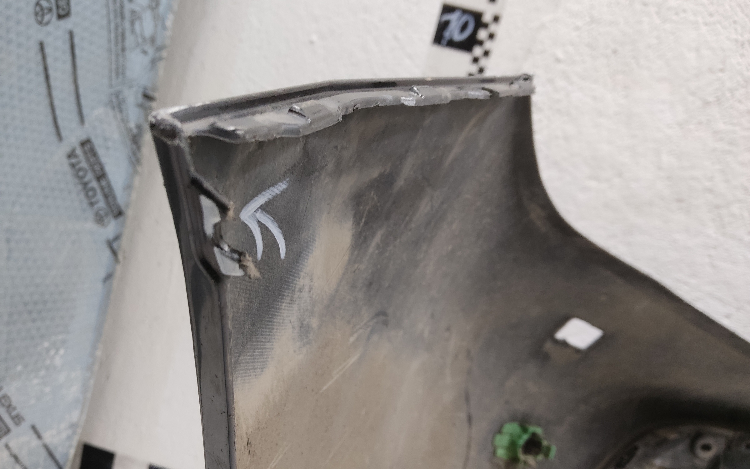 Бампер передний Toyota Camry V70