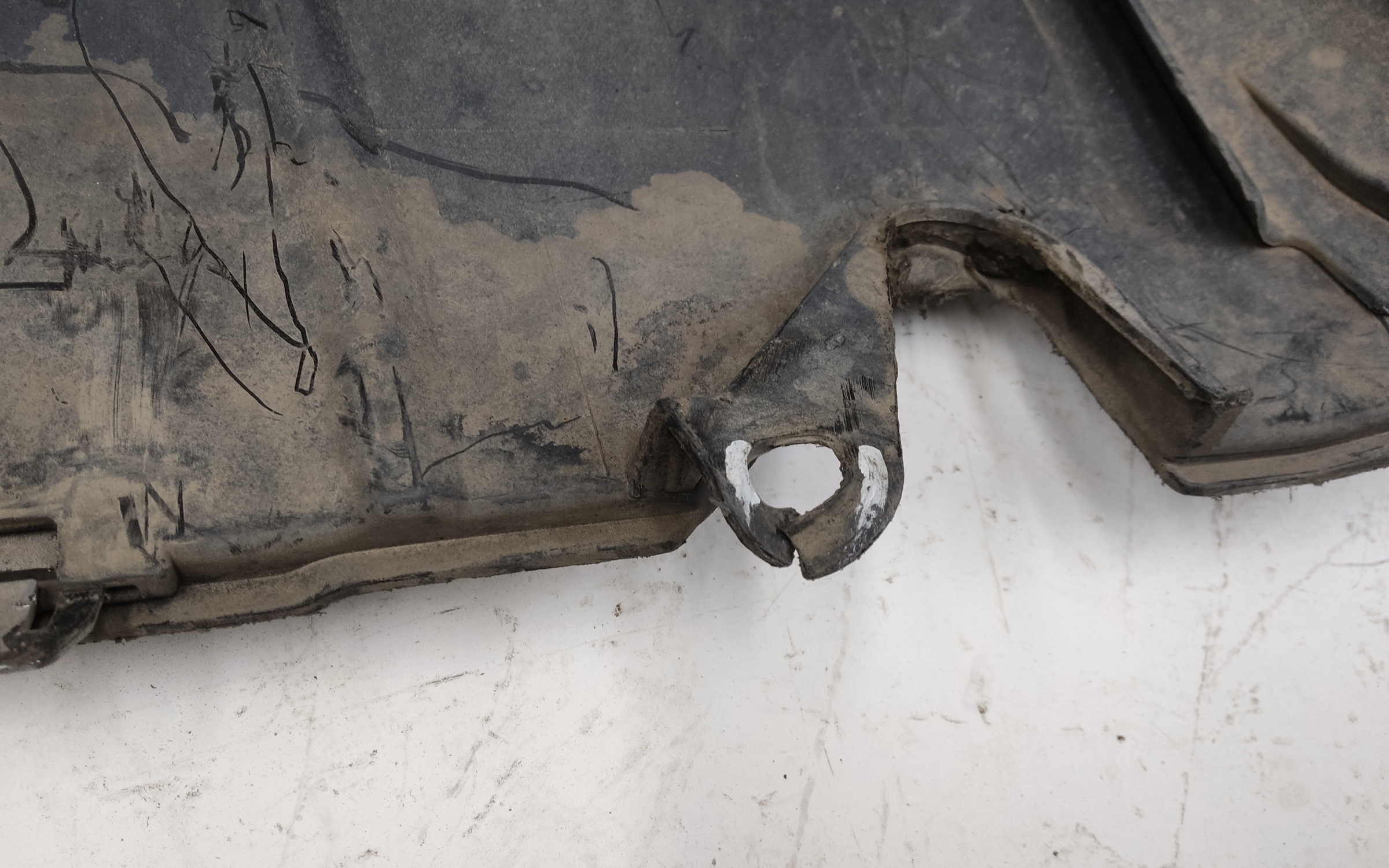 Бампер передний Renault Duster 1 Restail