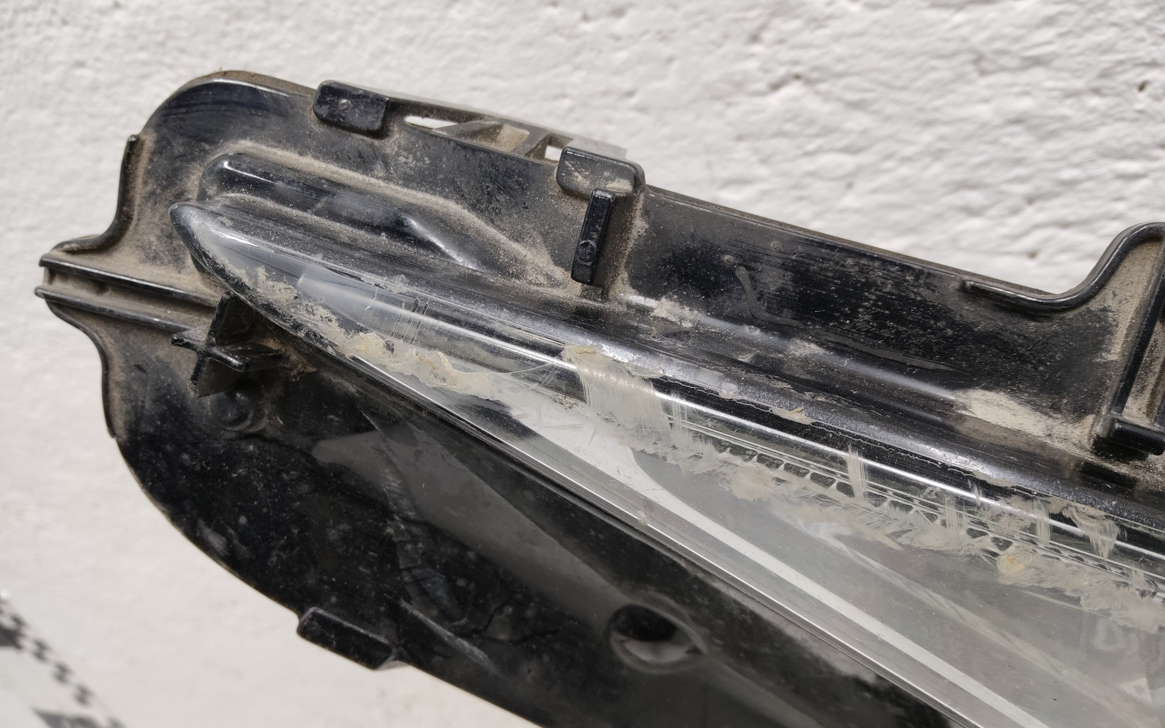 Фара ПТФ передняя левая Lexus LX 3 Restail 2 LED под 2 лампы светлая