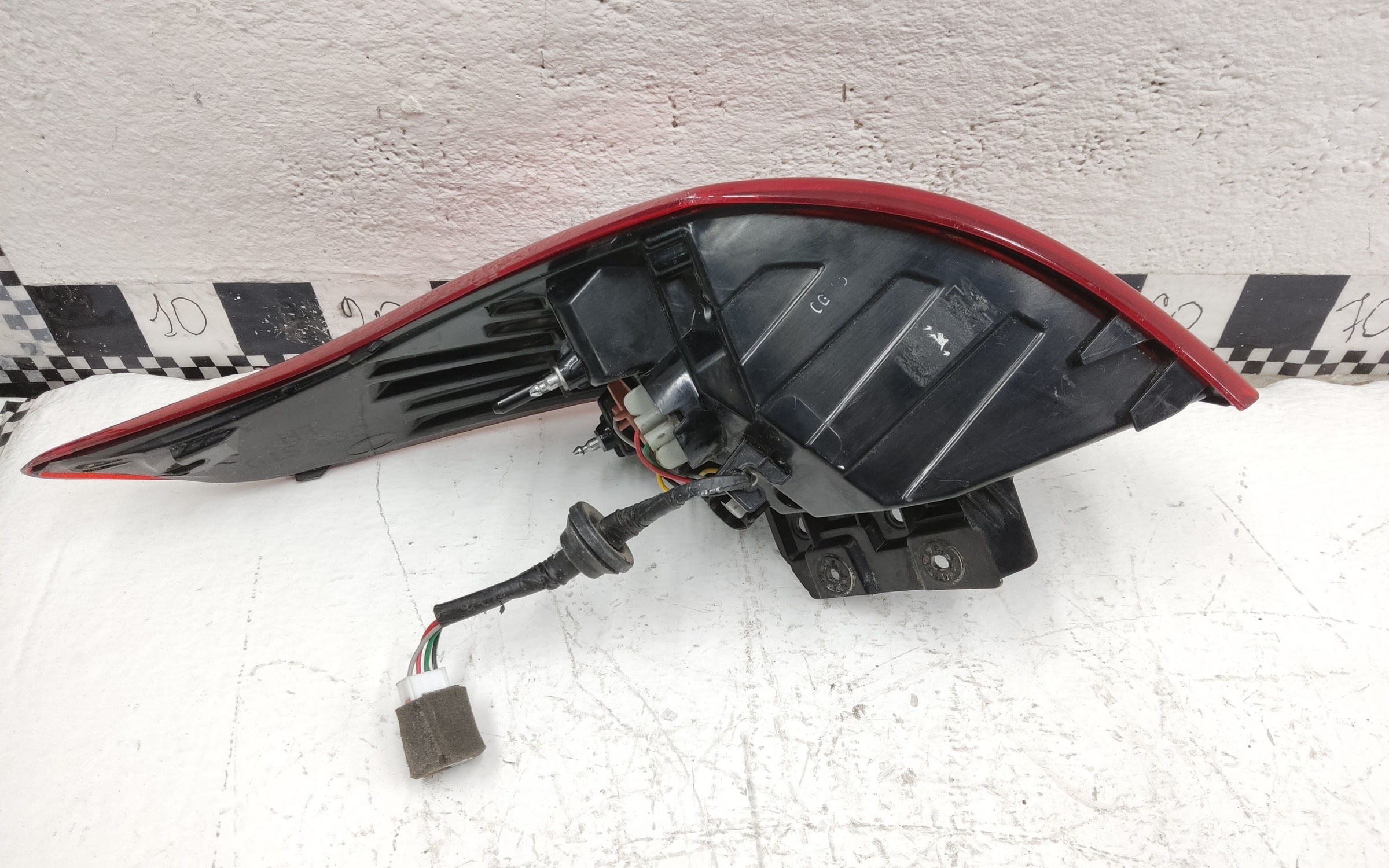 Фонарь задний левый наружный Hyundai Creta 1