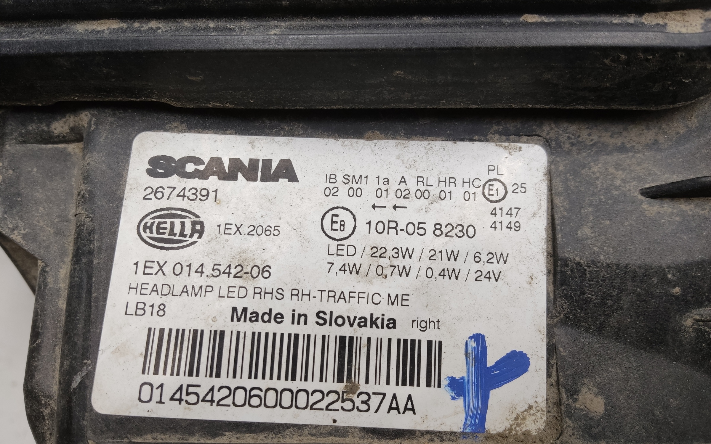 Фара передняя правая Scania 6 R Series LED