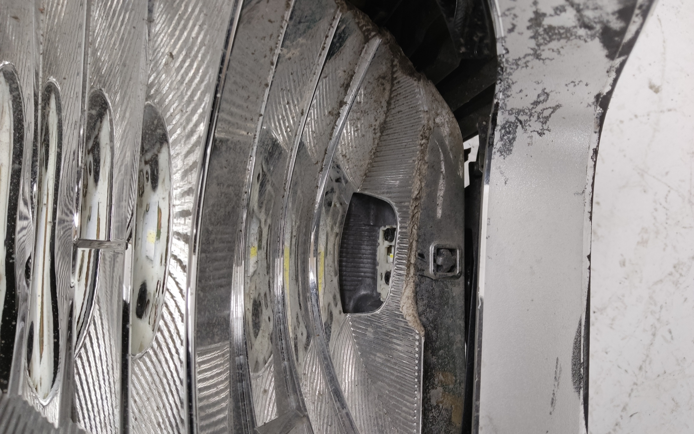 Фара передняя правая Scania 6 R Series LED