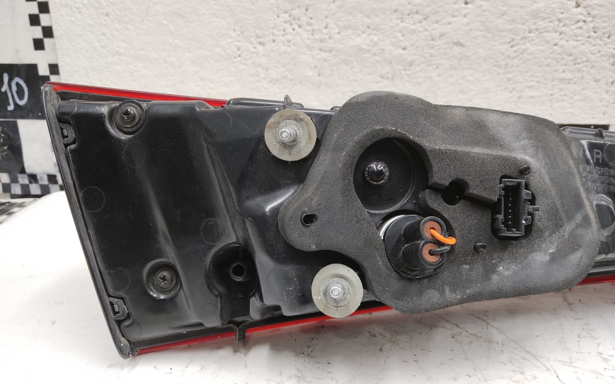 Фонарь крышки багажника Kia K5 3 LED