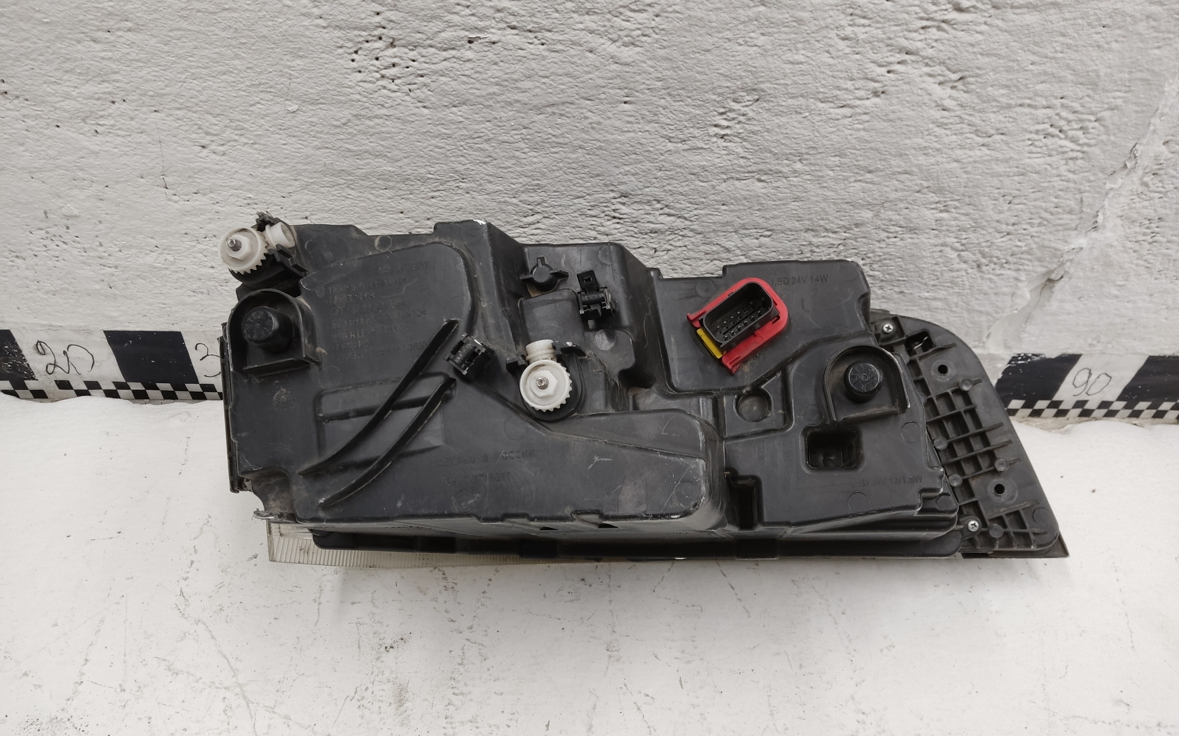 Фара передняя левая Камаз 54901 LED