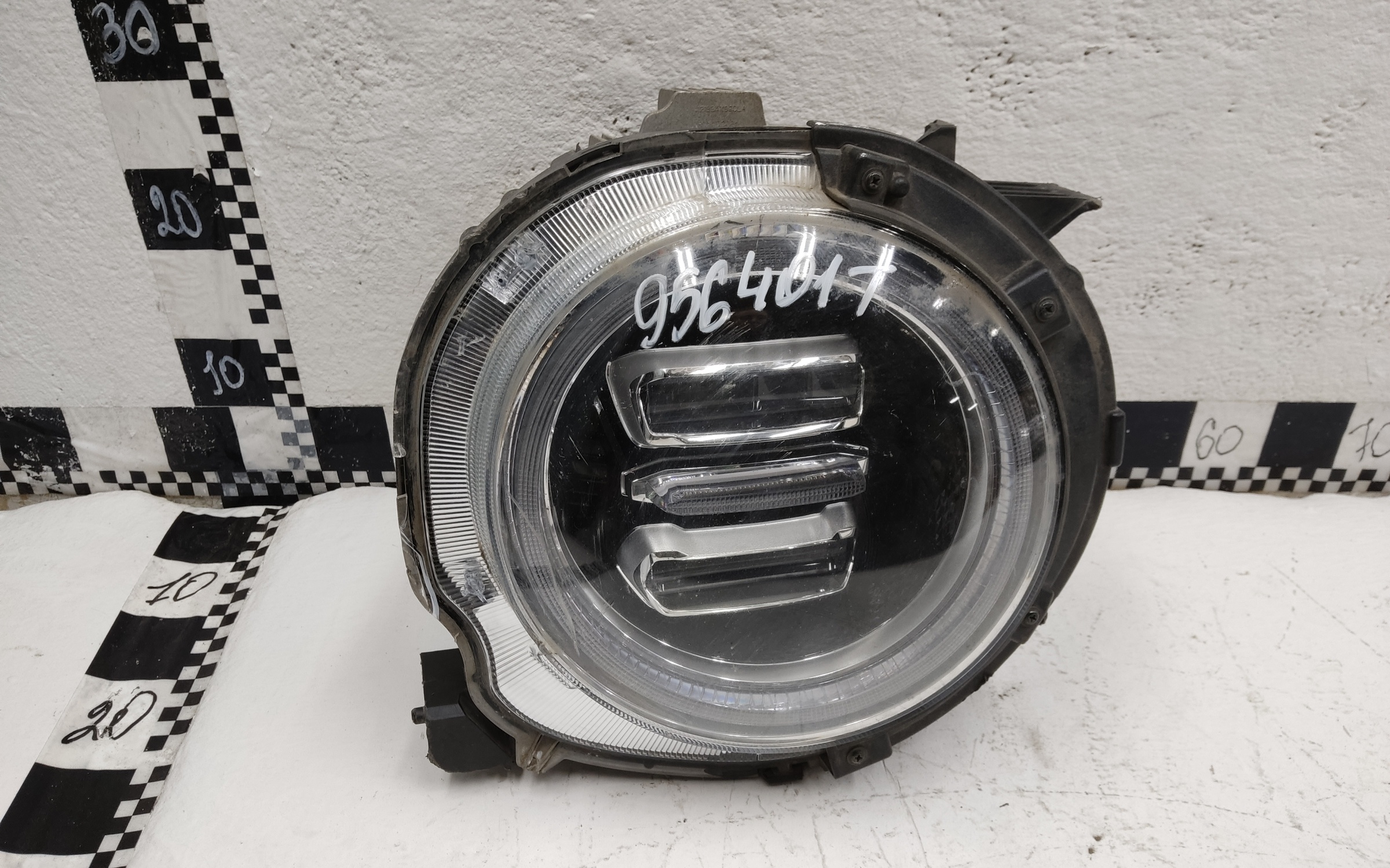 Фара передняя правая Haval Dargo LED