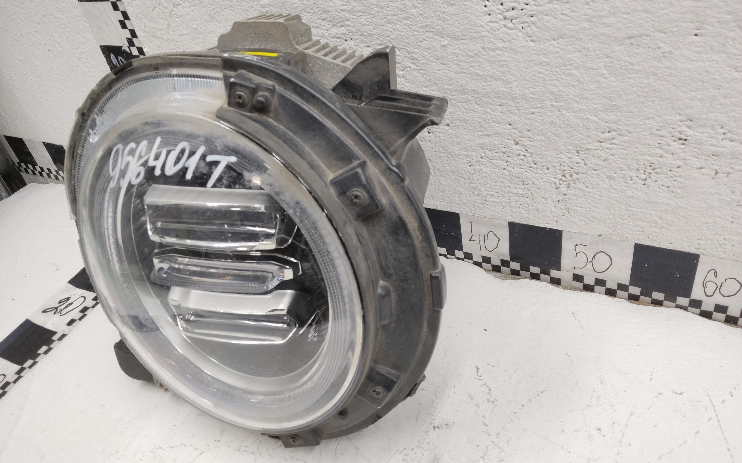 Фара передняя правая Haval Dargo LED