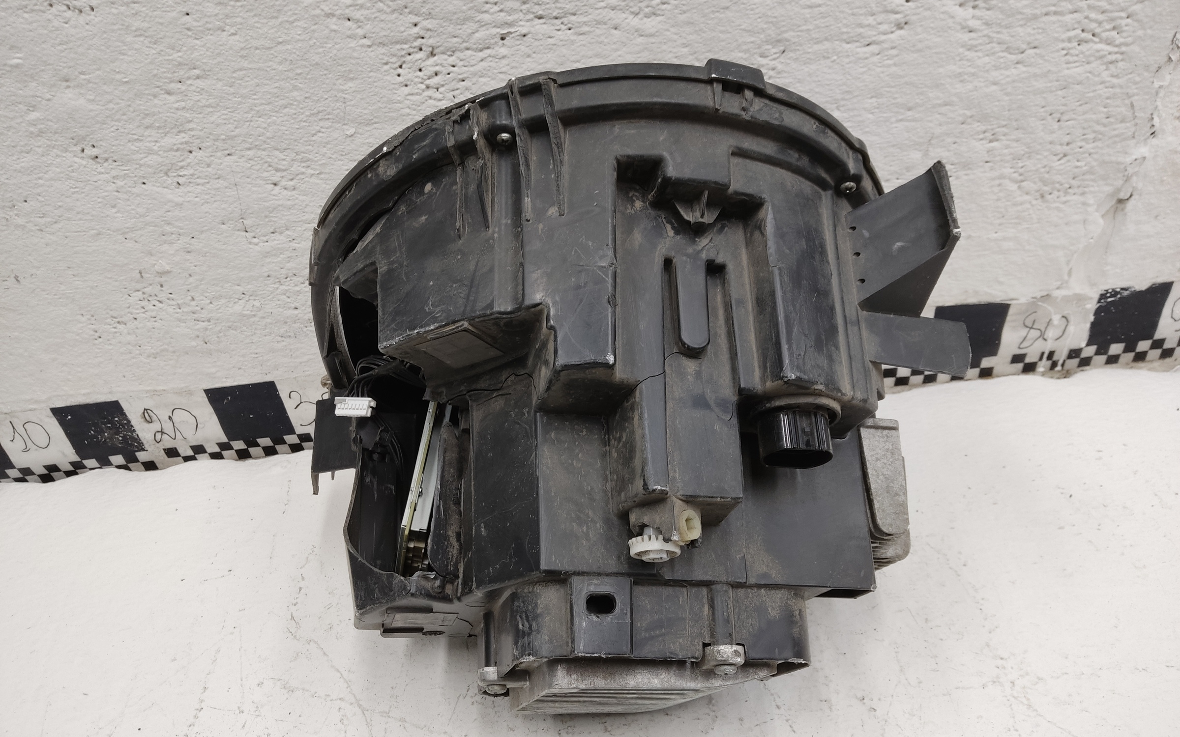 Фара передняя правая Haval Dargo LED