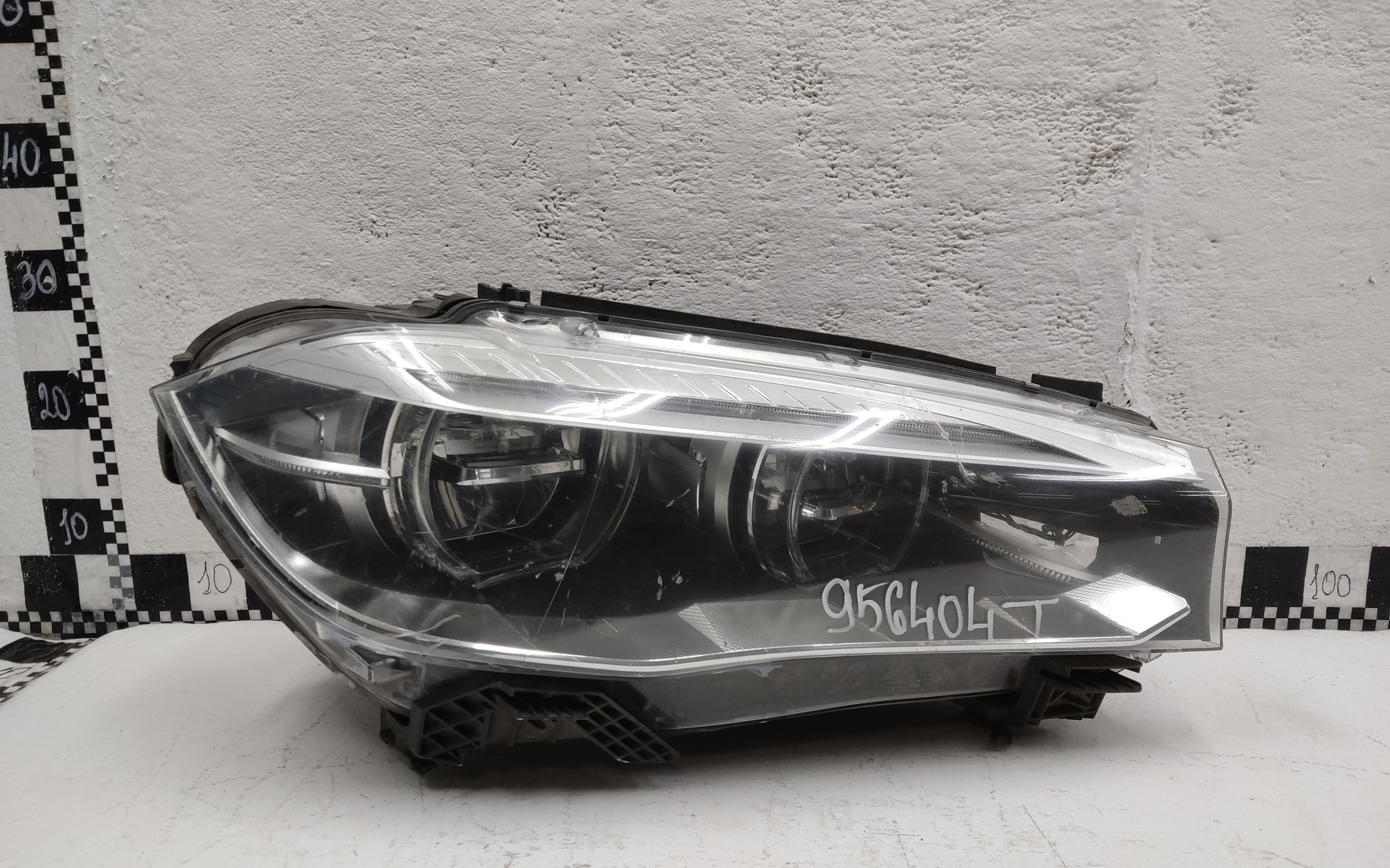 Фара передняя правая BMW X6 F16 LED