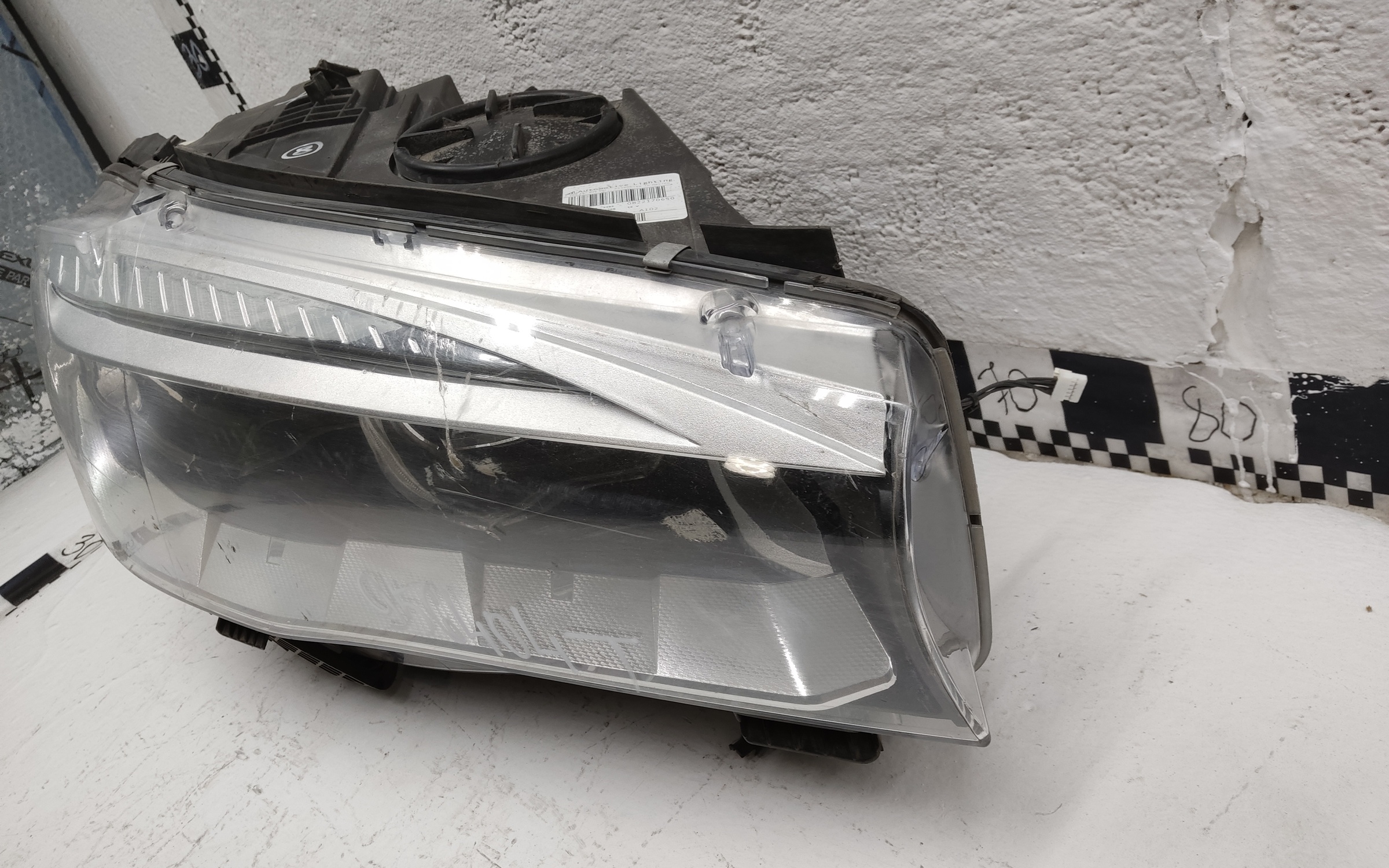 Фара передняя правая BMW X6 F16 LED