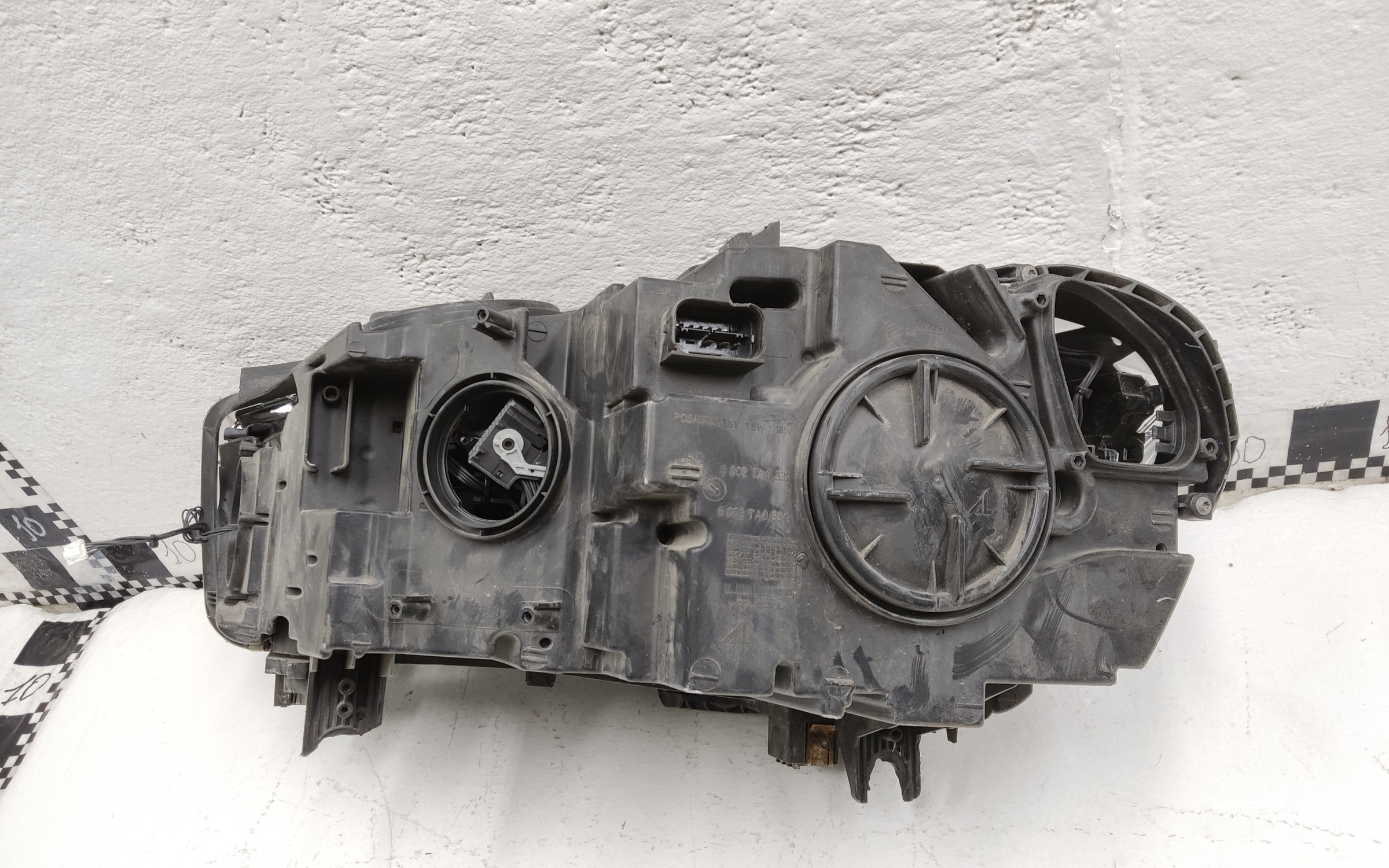 Фара передняя правая BMW X6 F16 LED