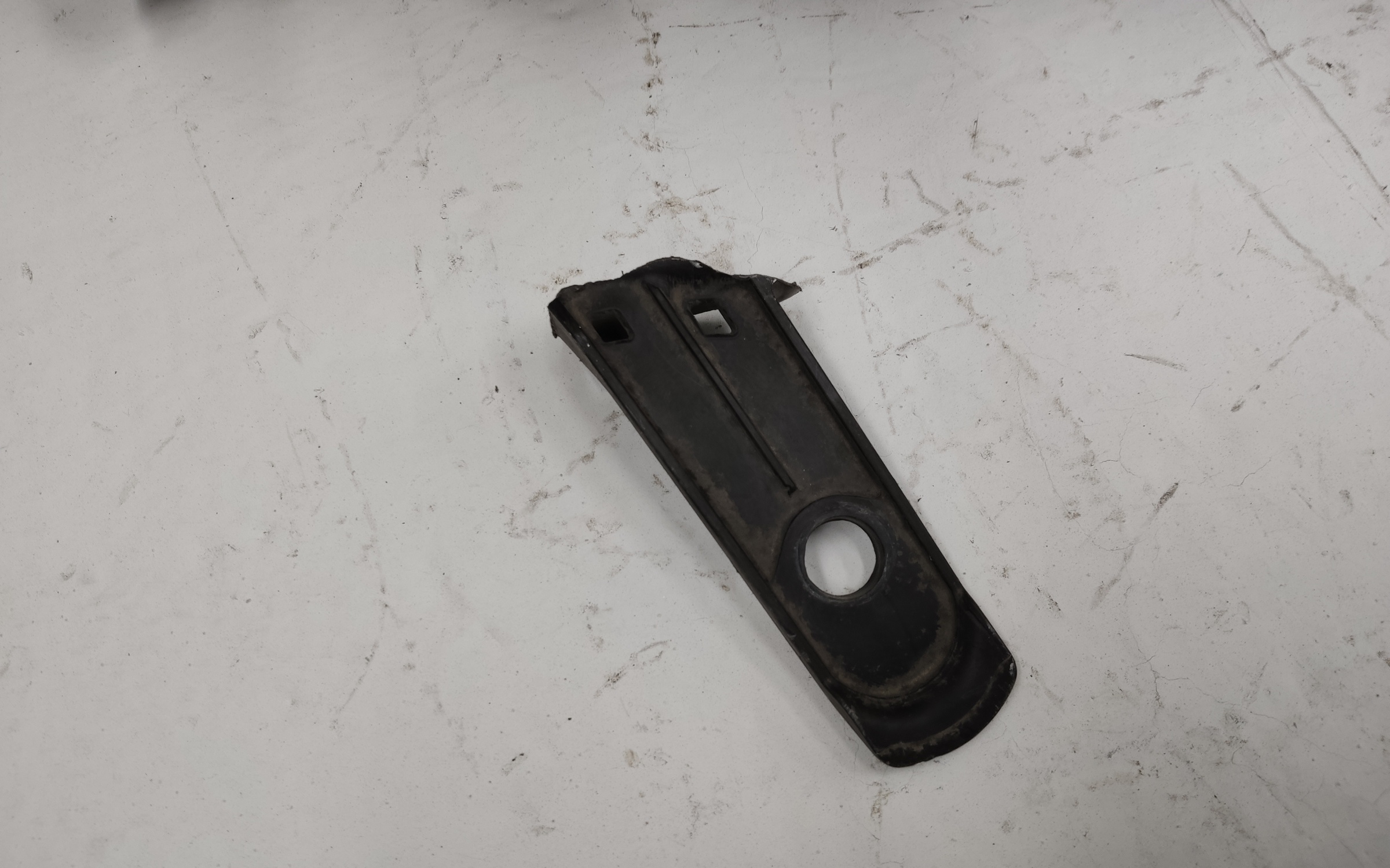 Фара передняя правая Toyota Land Cruiser 300 LED  2 линзы