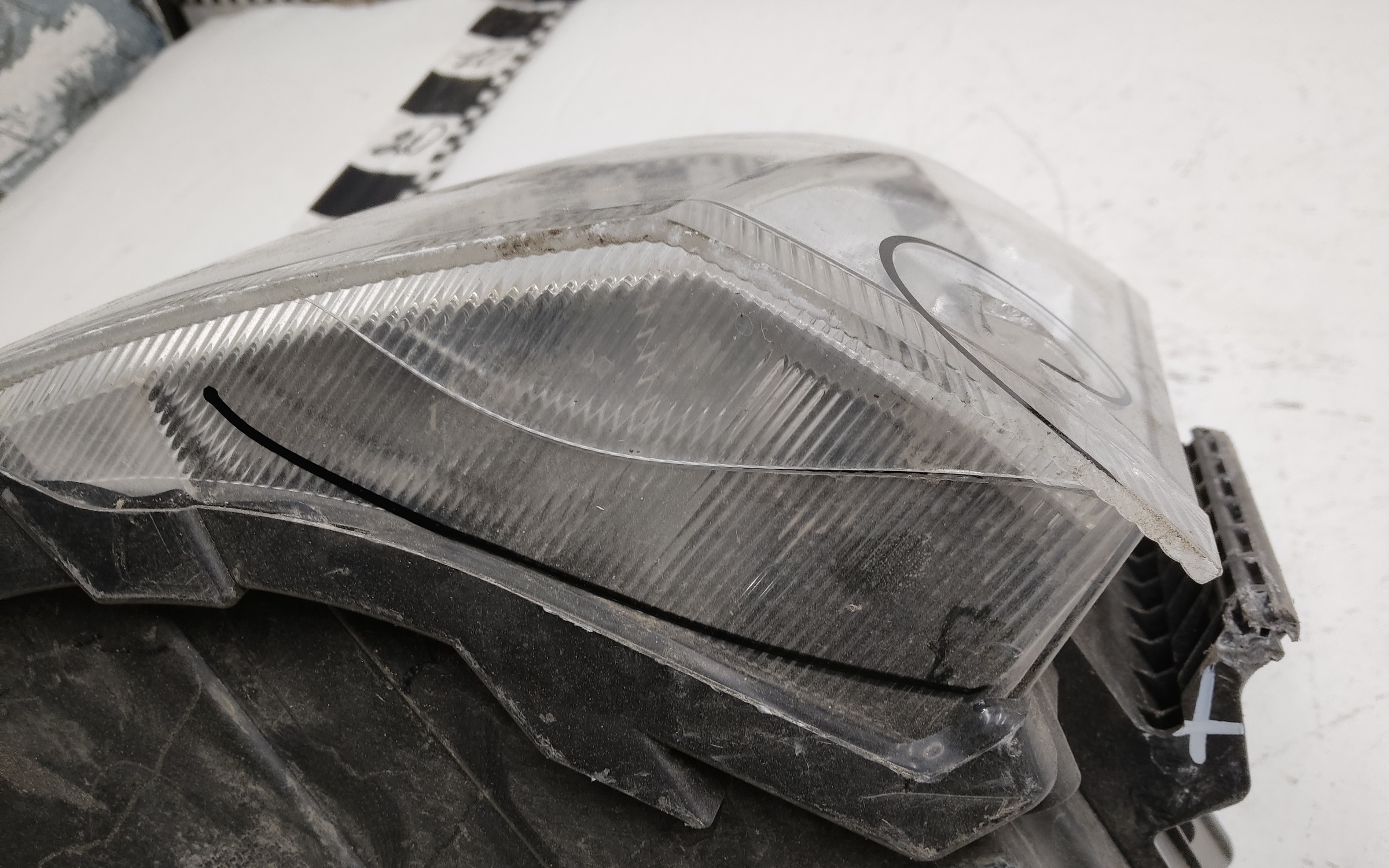 Фара передняя левая Камаз 54901 LED