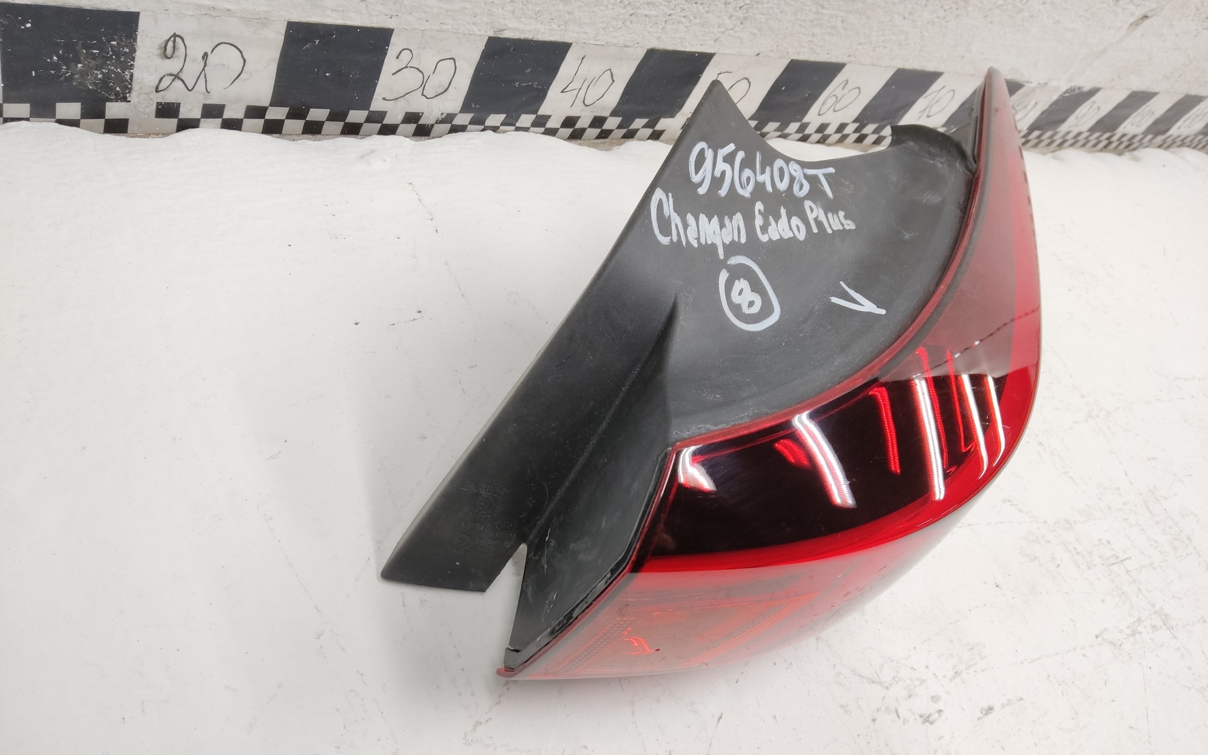 Фонарь задний правый наружный Changan Eado Plus LED