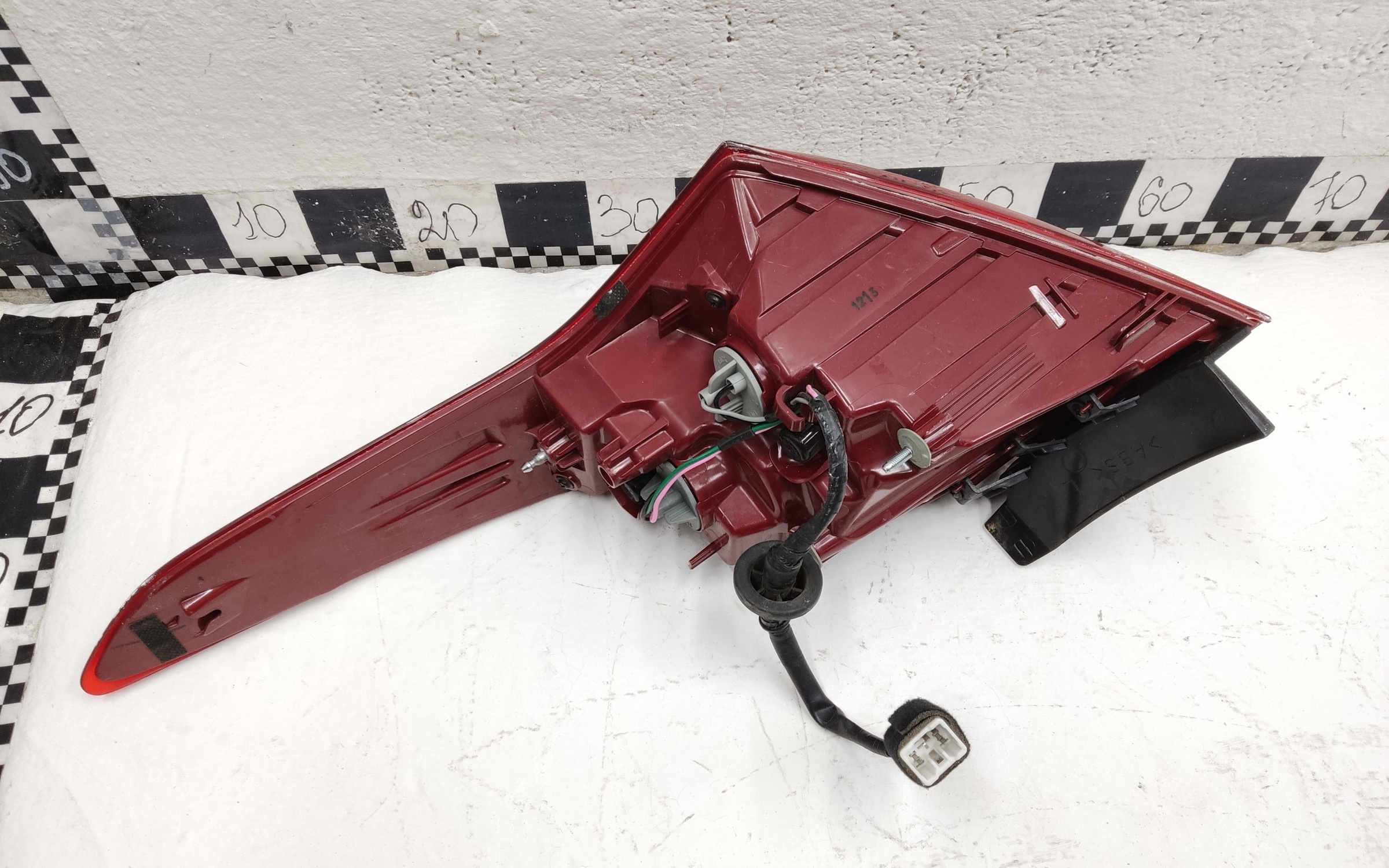 Фонарь задний левый наружный Hyundai Solaris 2