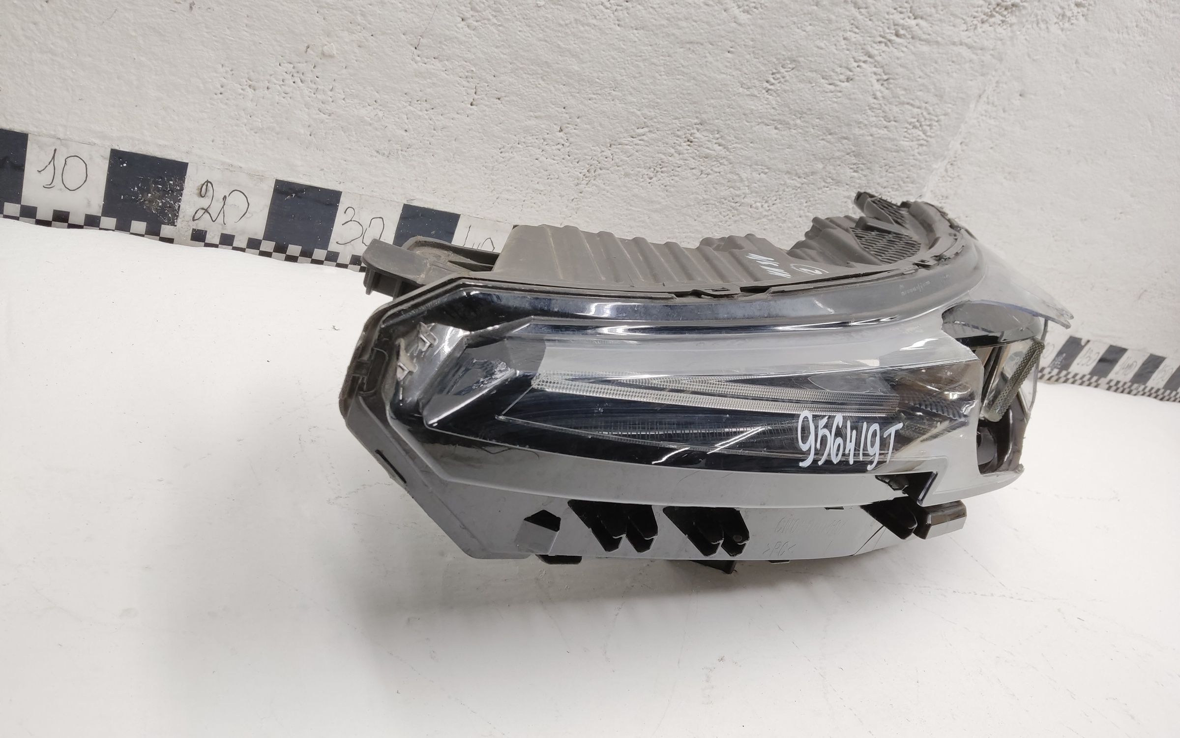 Фара передняя левая Changan CS55Plus Restail LED