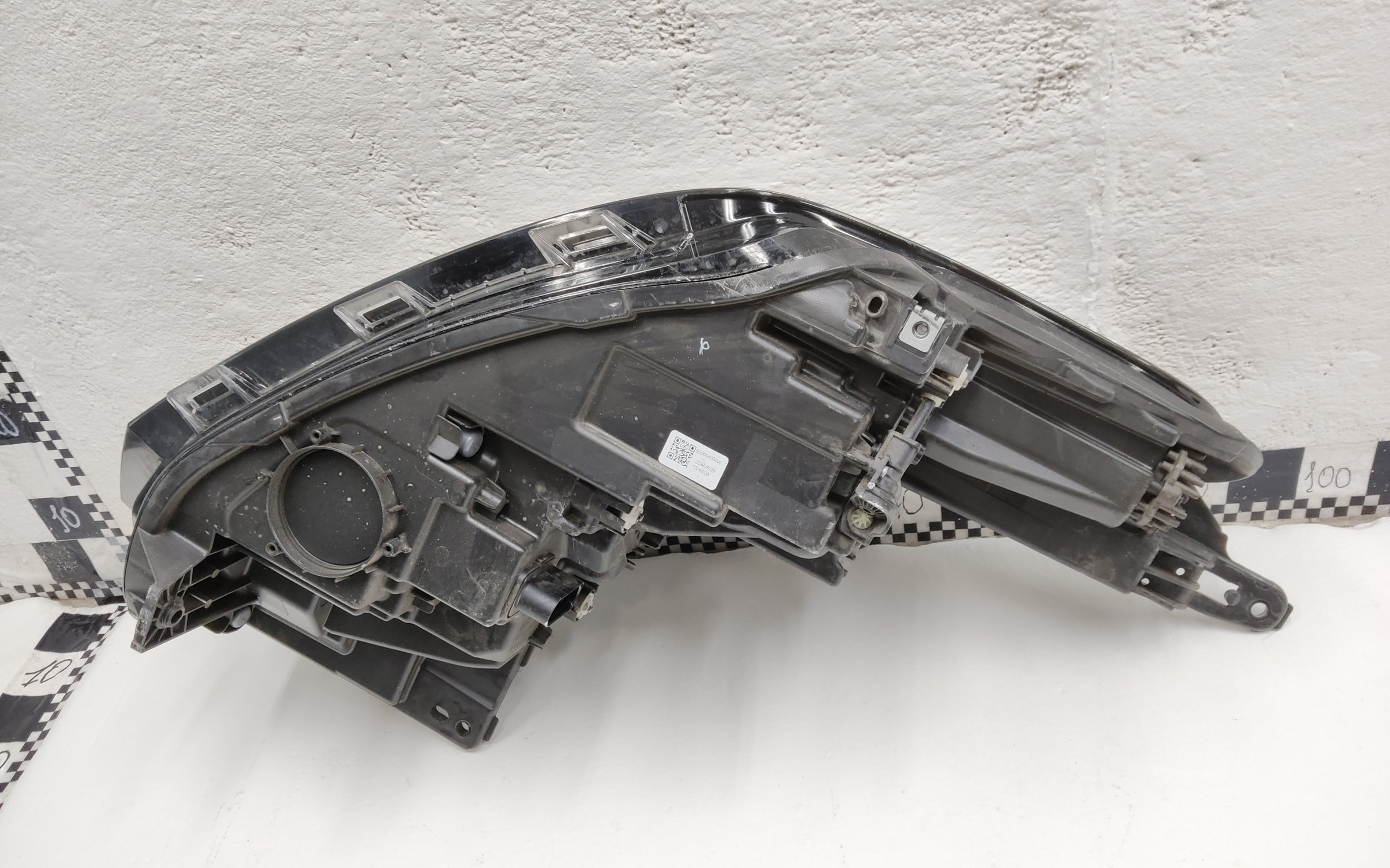 Фара передняя левая Exeed VX LED