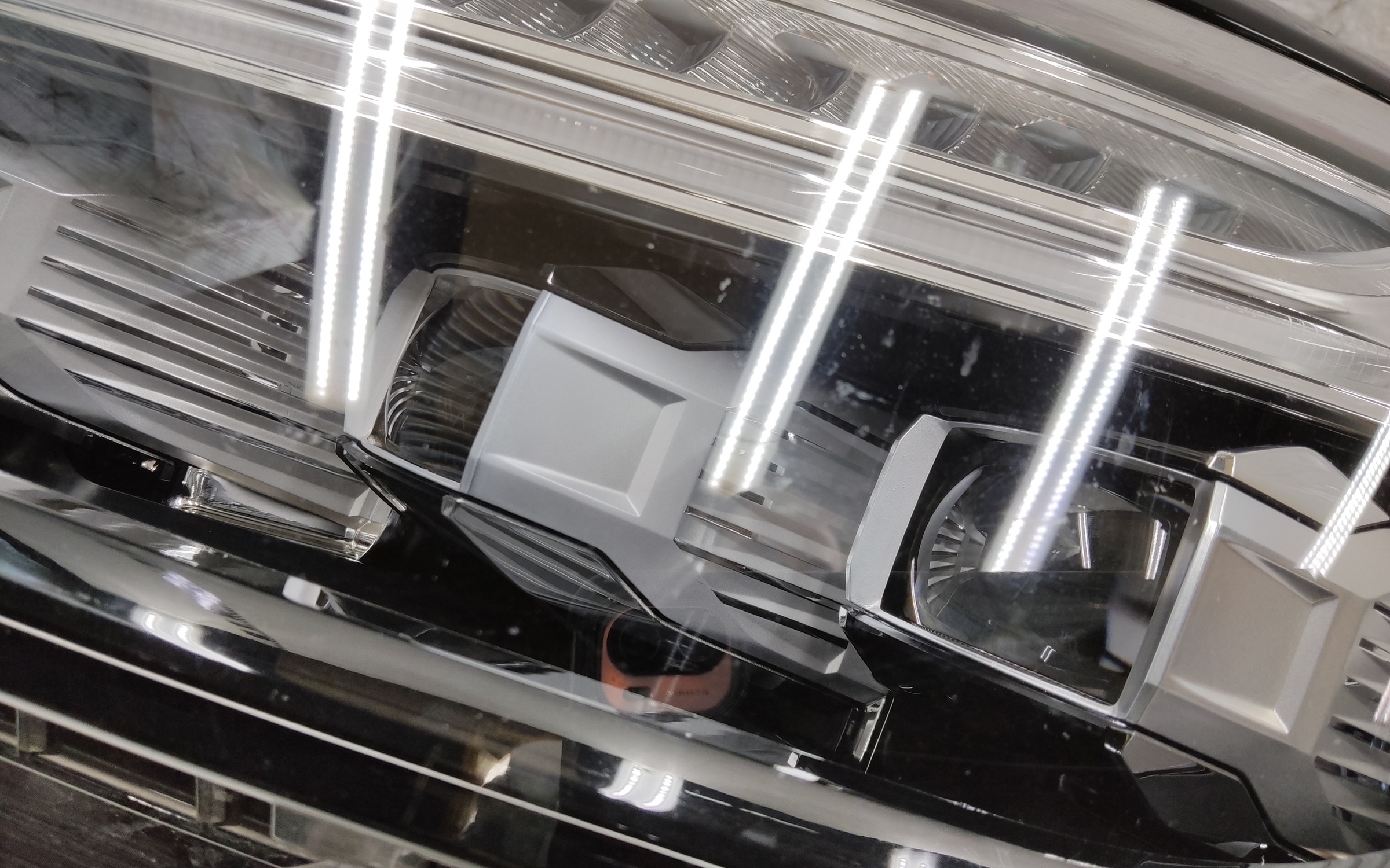 Фара передняя левая Exeed VX LED