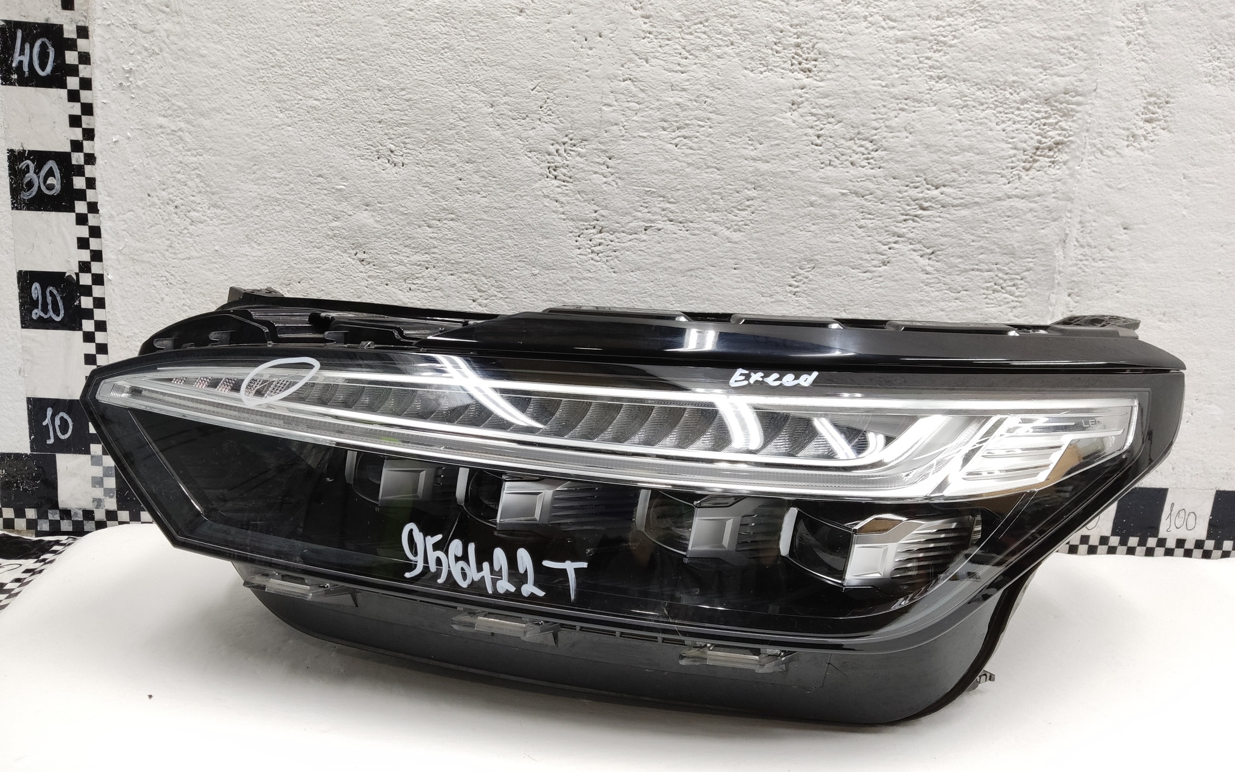 Фара передняя левая Exeed VX LED