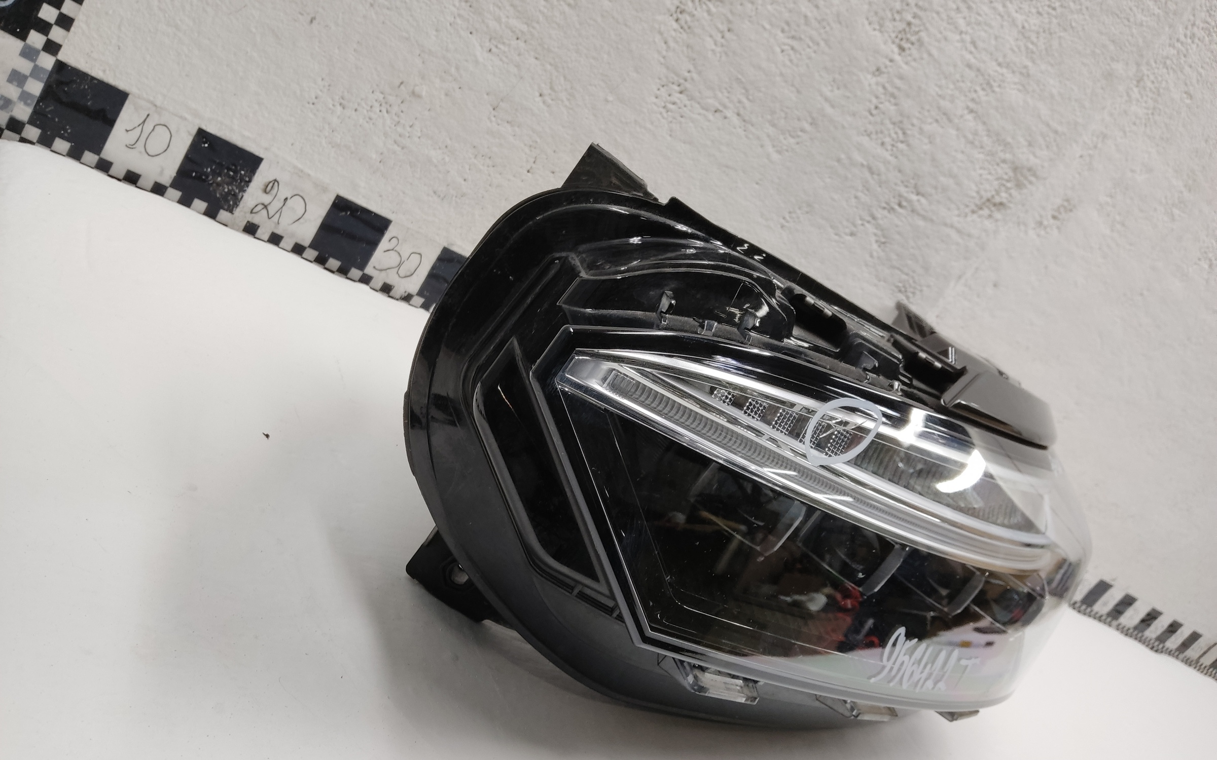 Фара передняя левая Exeed VX LED