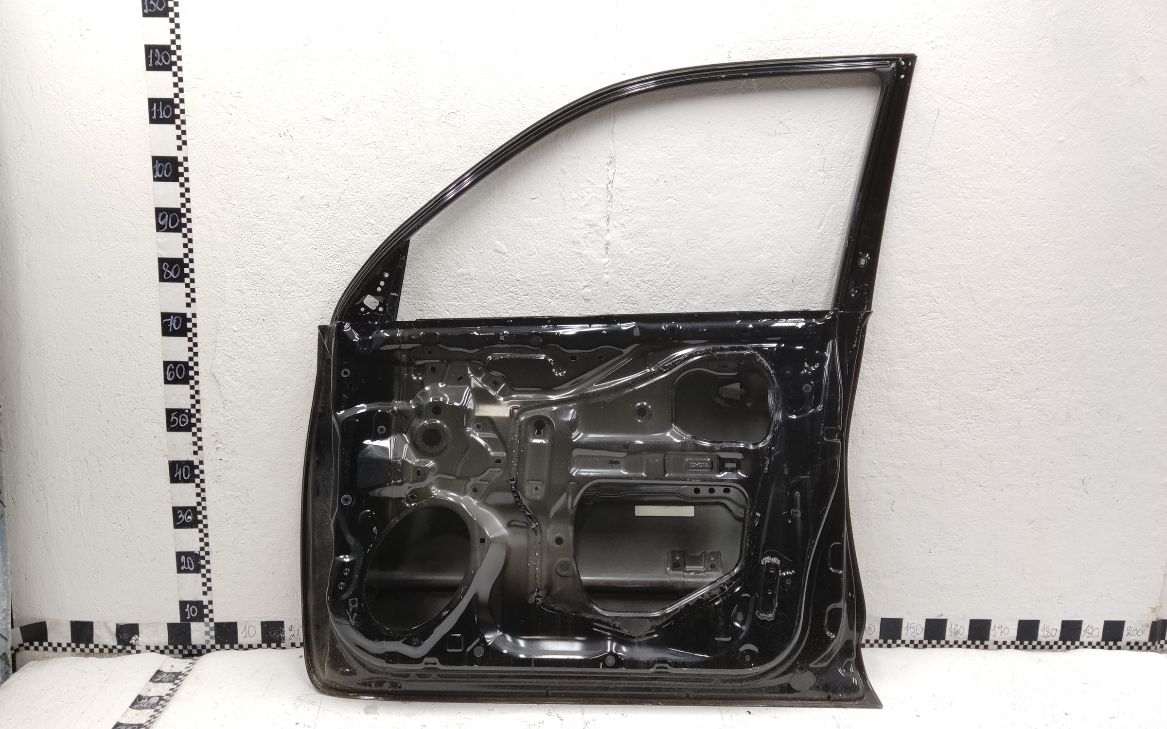 Дверь передняя правая Toyota Land Cruiser Prado 150