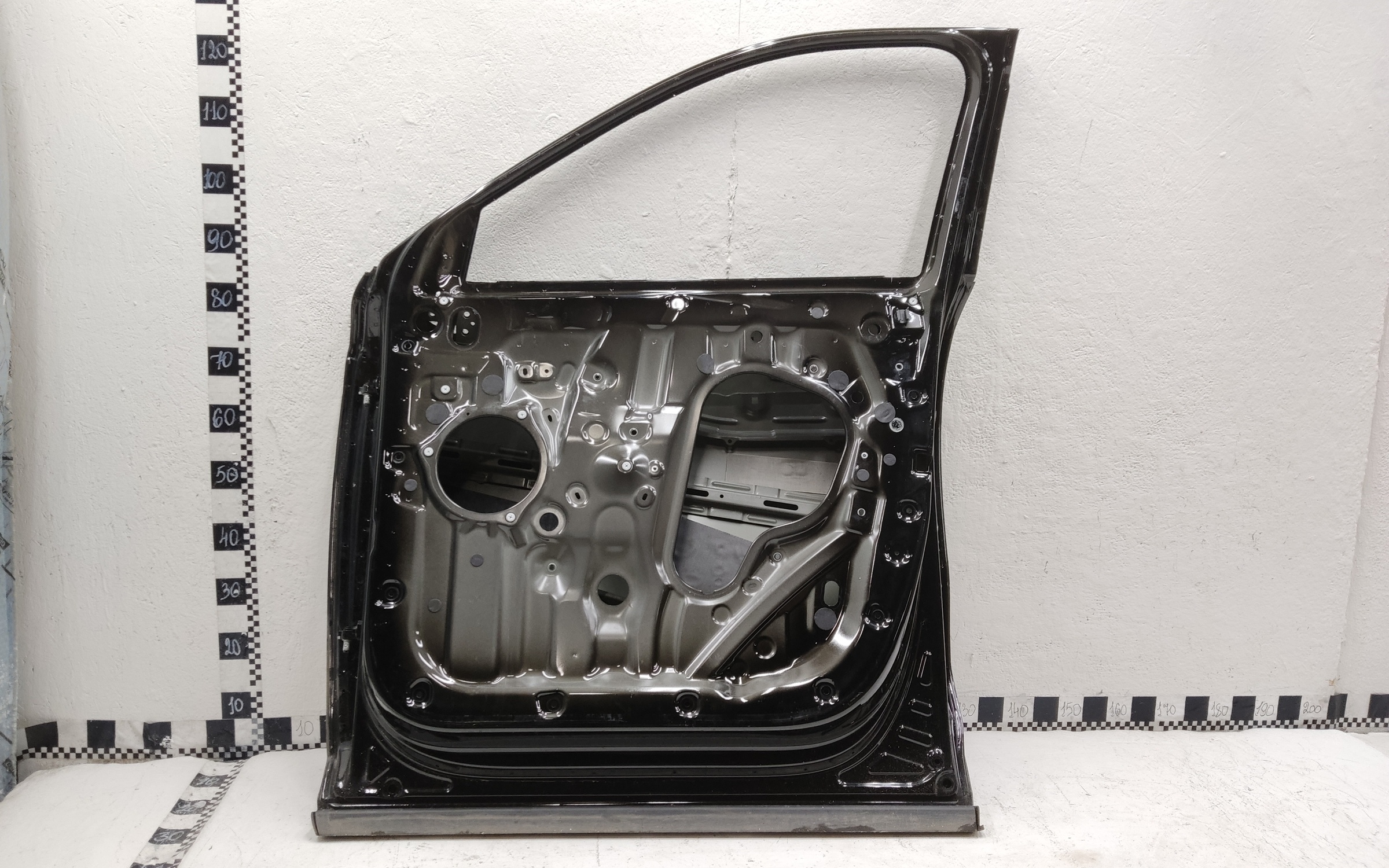 Дверь передняя правая Exeed RX