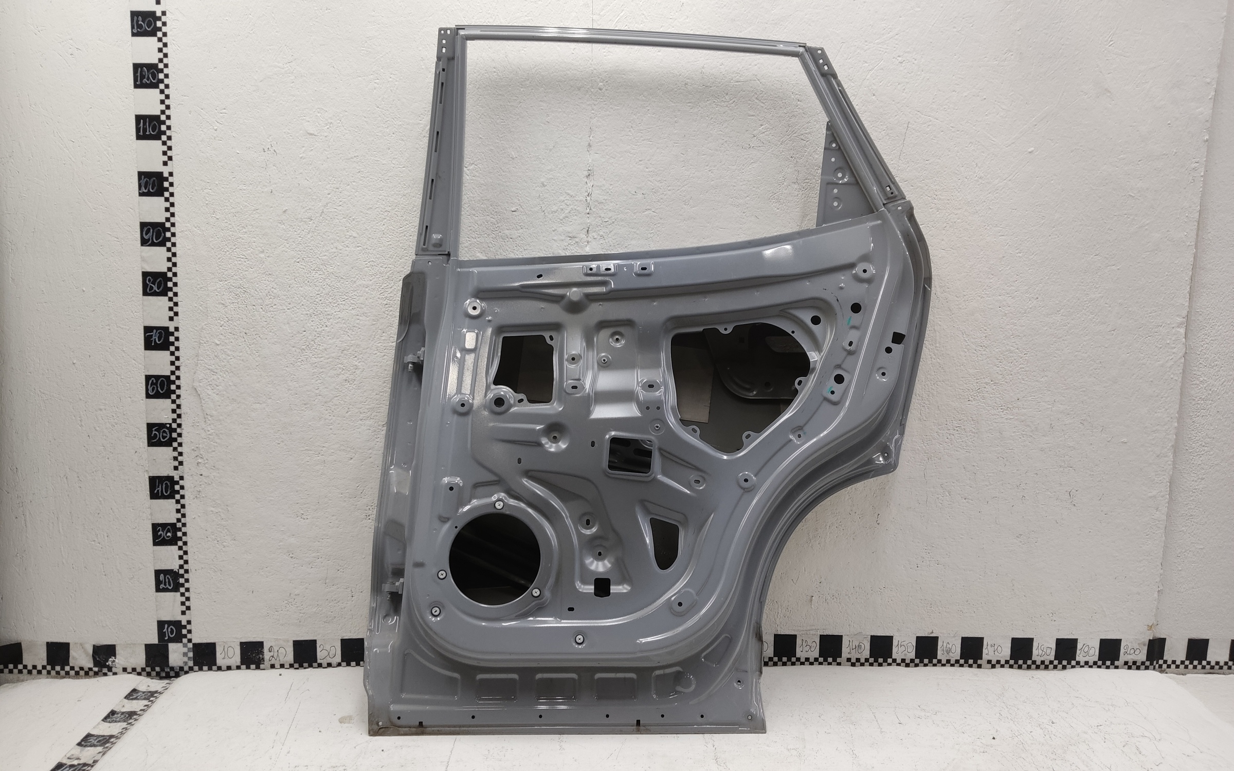 Дверь задняя правая Jetour Dashing