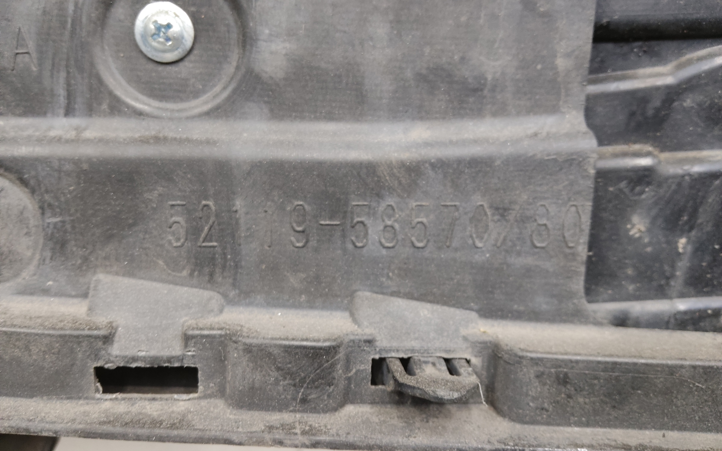 Бампер передний Toyota Alphard 3 Restail