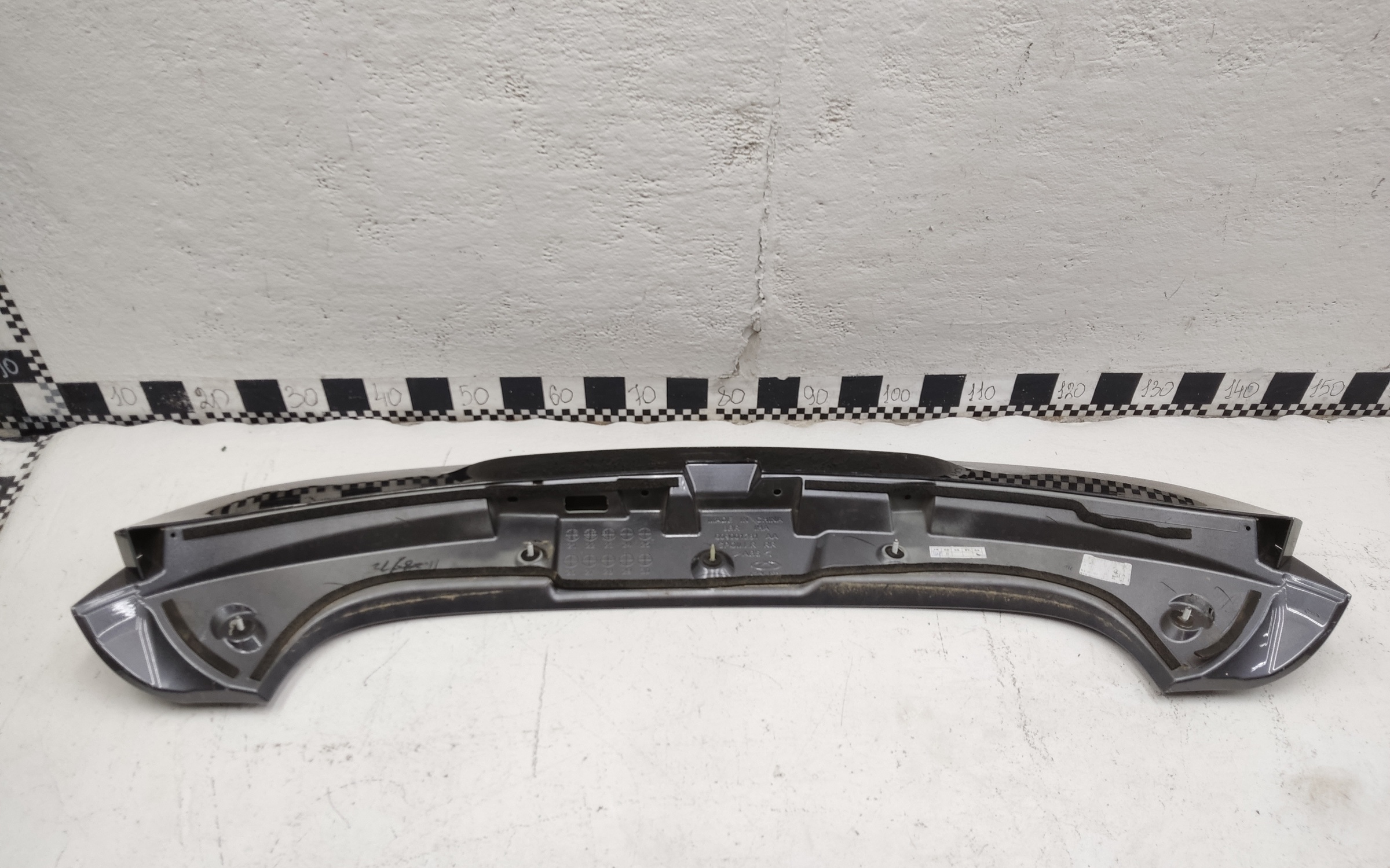 Спойлер крышки багажника Chery Tiggo 4 Pro