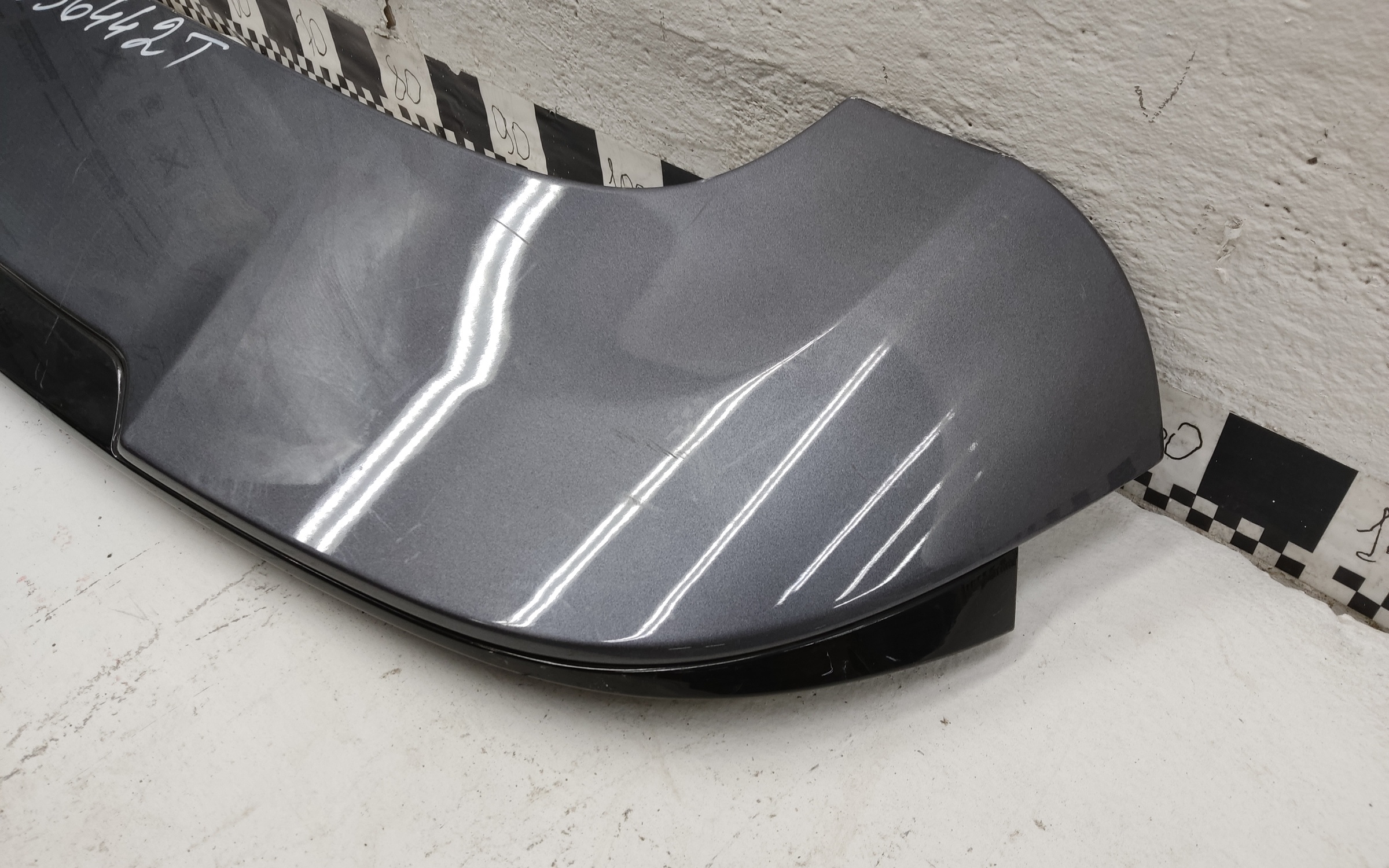 Спойлер крышки багажника Chery Tiggo 4 Pro