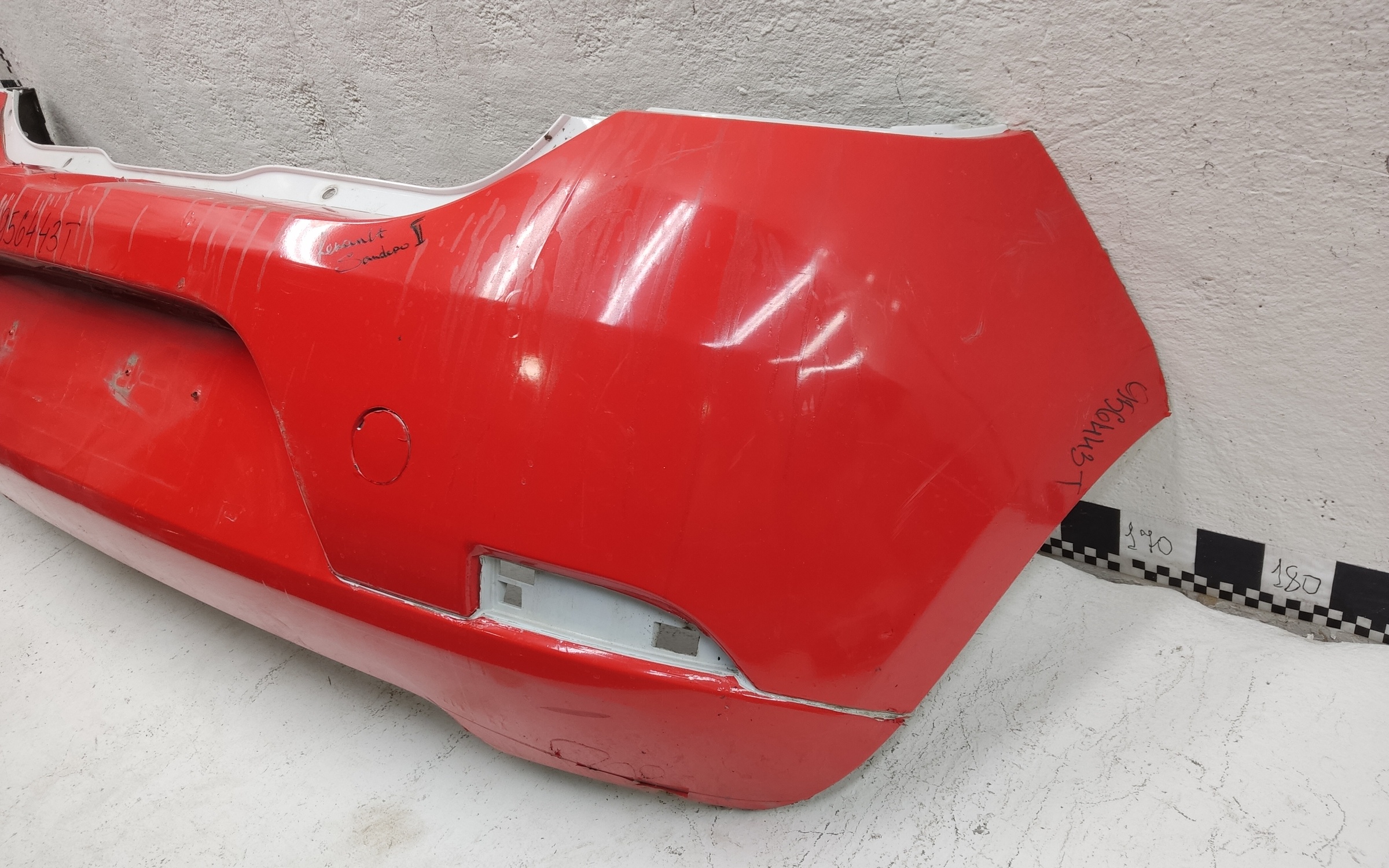 Бампер задний Renault Sandero 2