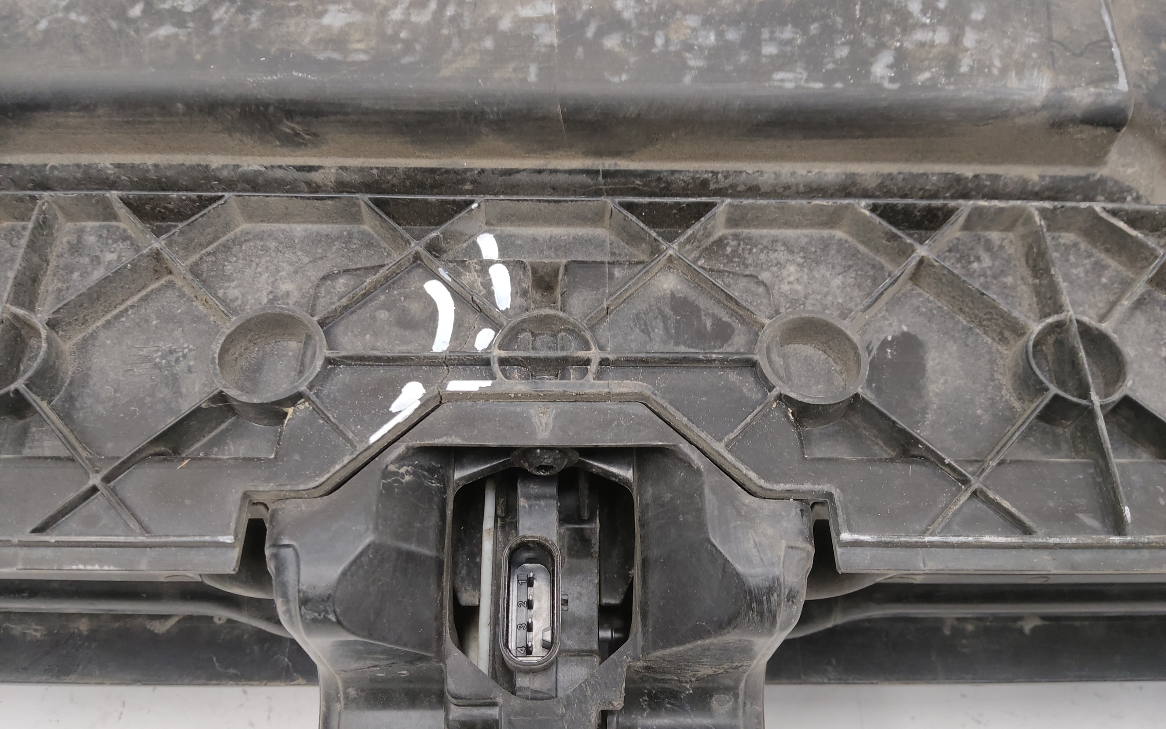 Воздуховод радиатора нижний BMW X5 G05