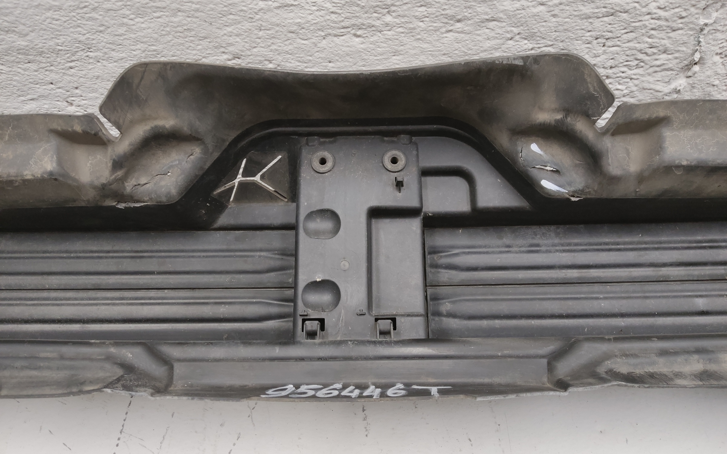 Воздуховод радиатора нижний BMW X5 G05