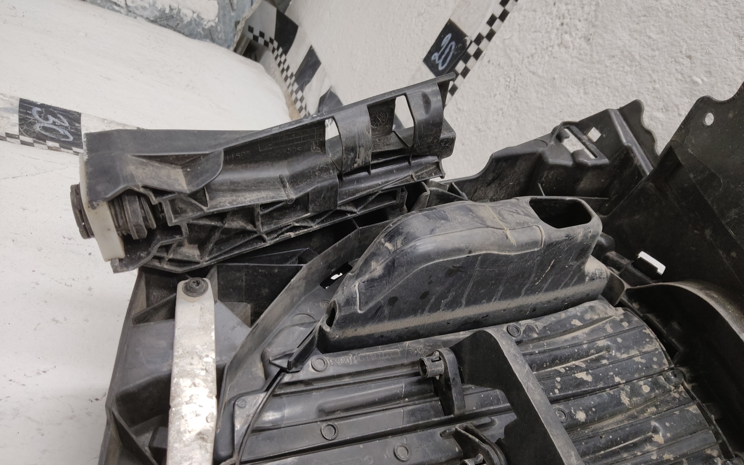 Жалюзи решетки радиатора BMW X5 G05