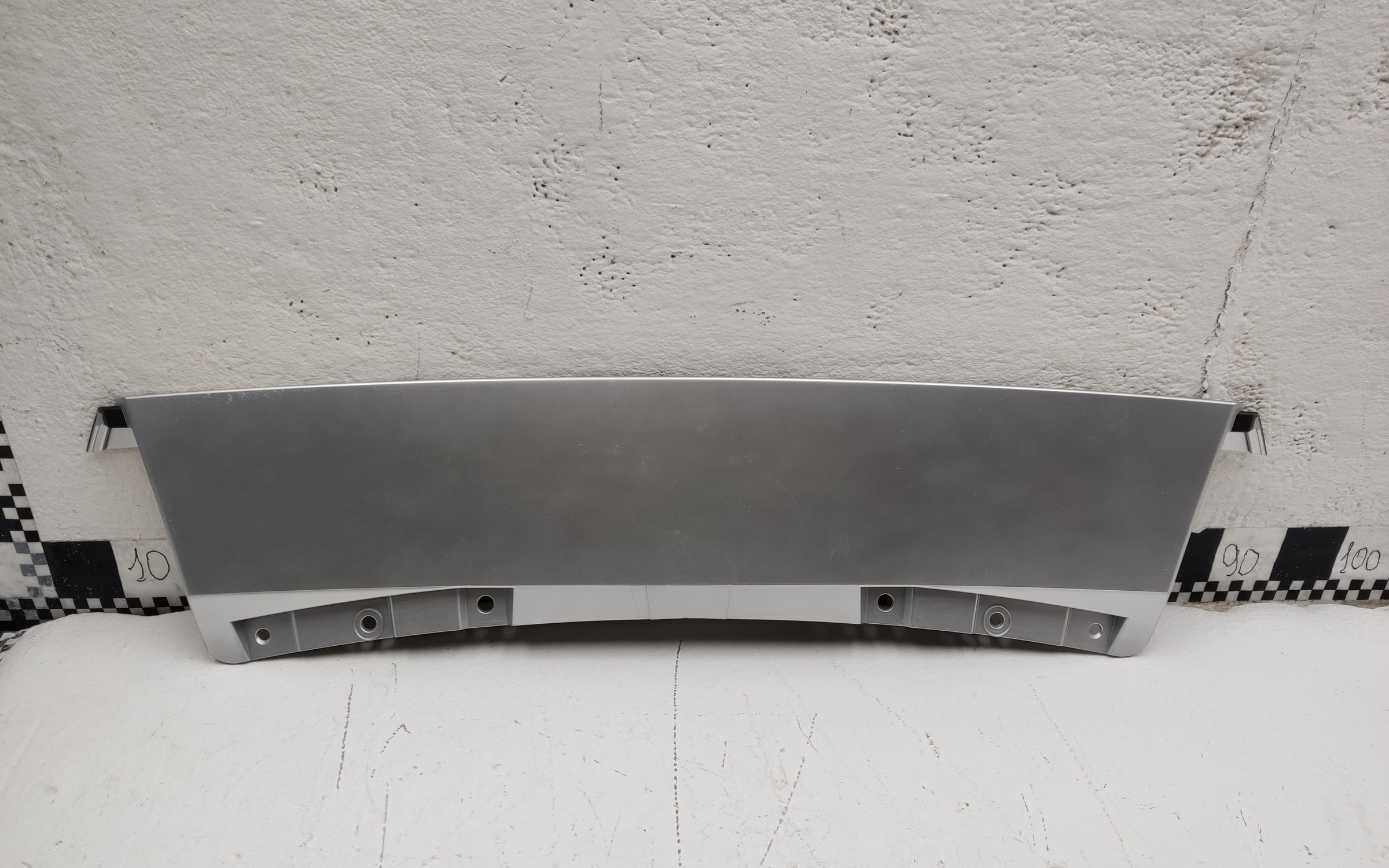 Накладка переднего бампера нижняя центральная BMW X5 G05 Restail