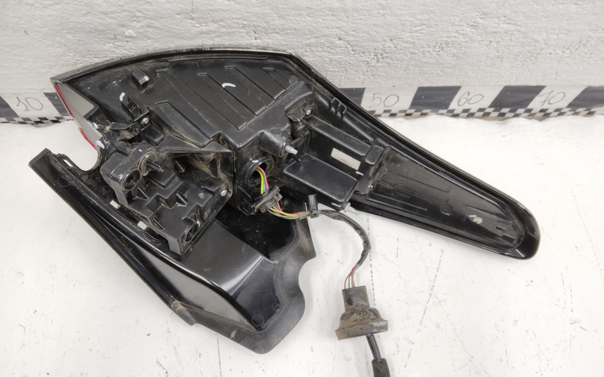 Фонарь задний правый наружный Exeed LX LED