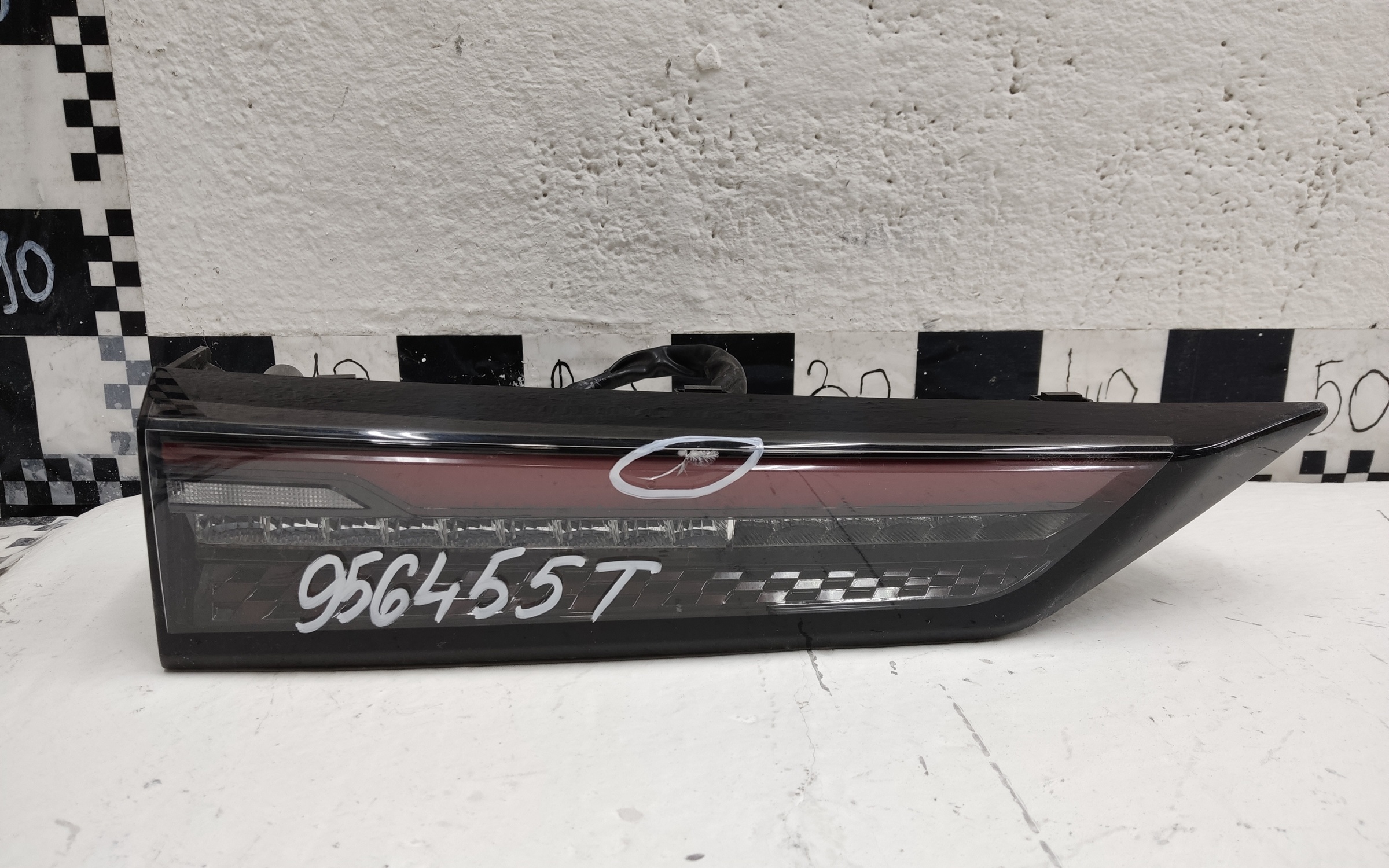 Фонарь задний левый внутренний Jetour Dashing