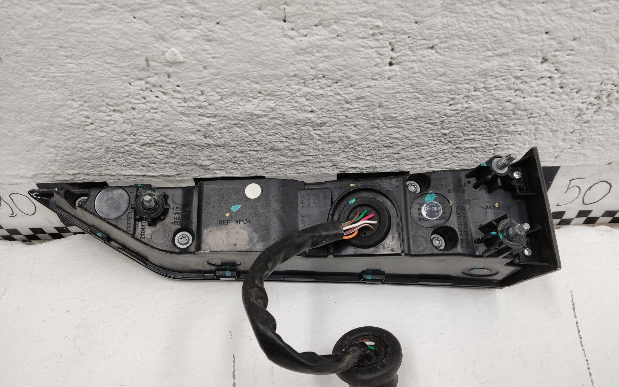 Фонарь задний левый внутренний Jetour Dashing