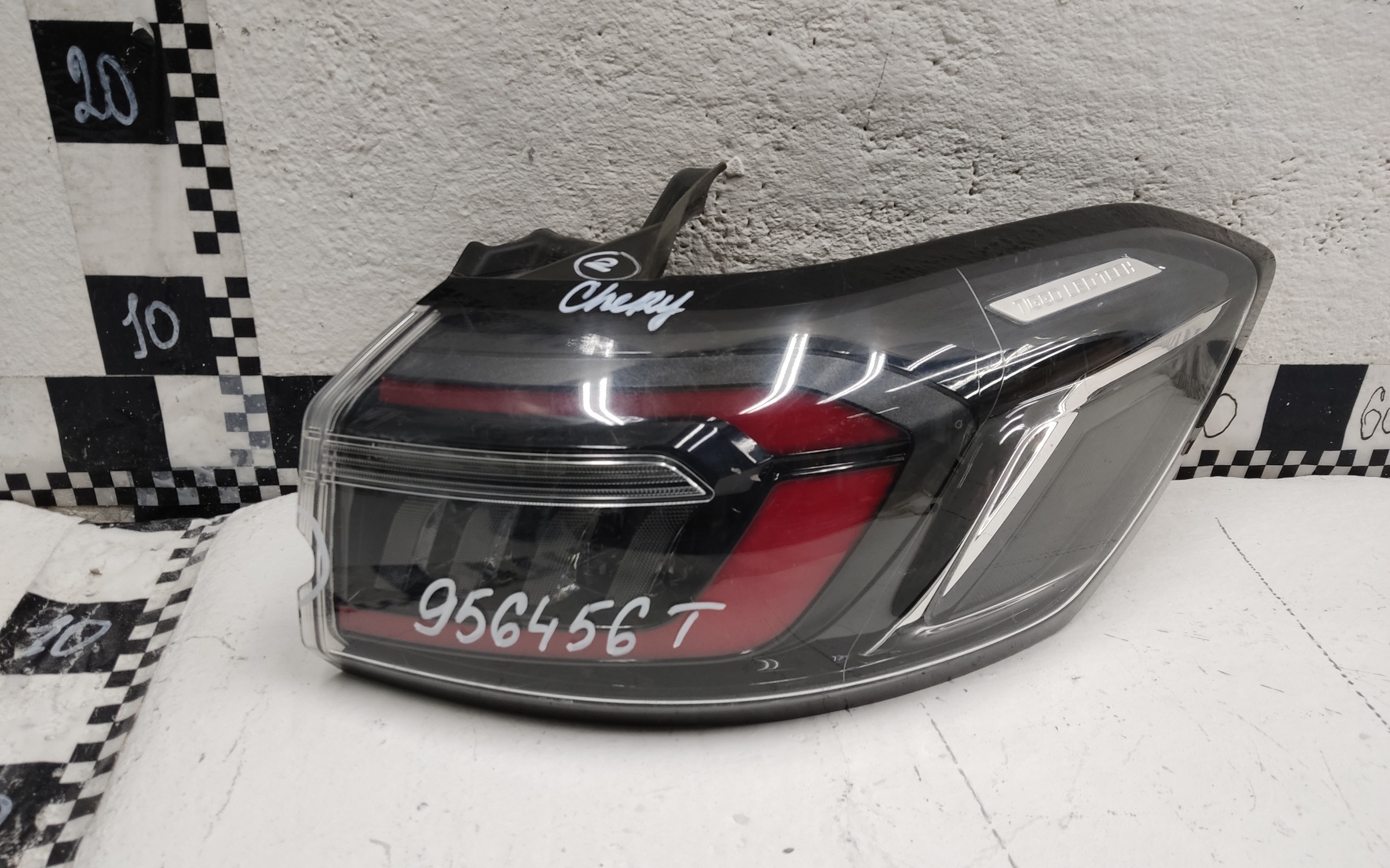 Фонарь задний правый наружный Chery Tiggo 8 Pro Max LED