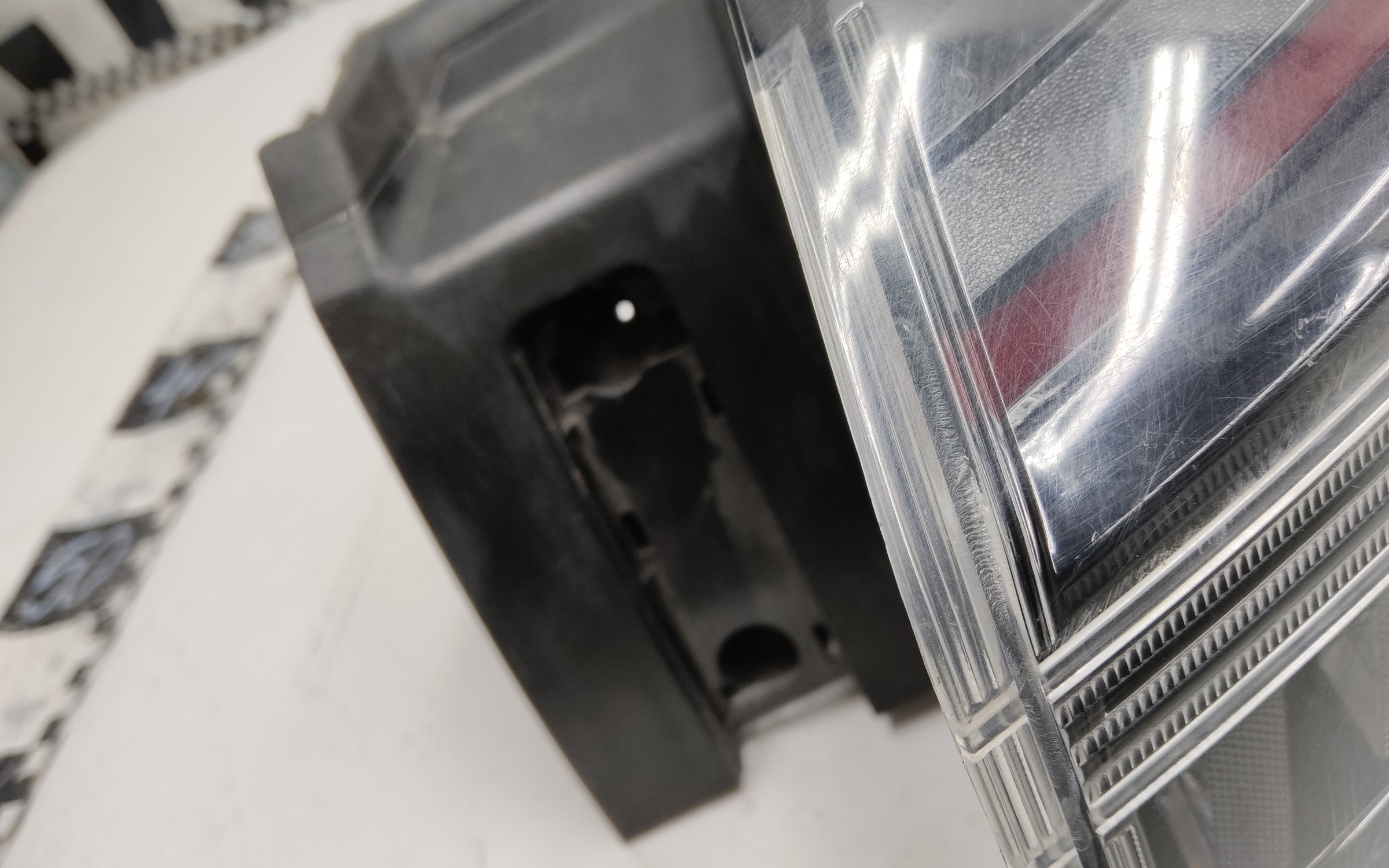 Фонарь задний правый наружный Chery Tiggo 8 Pro Max LED