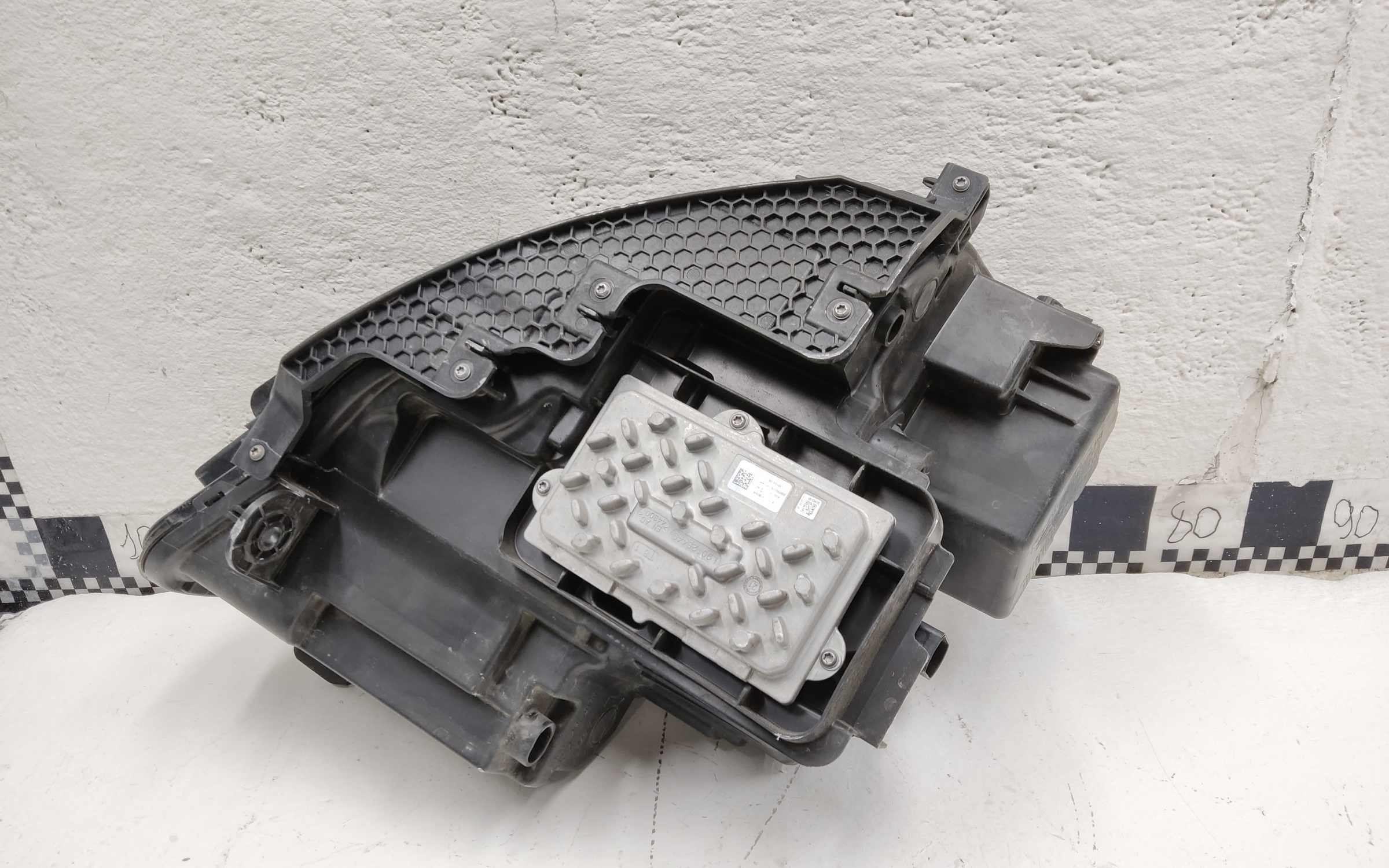 Фара передняя левая Geely Atlas Pro LED