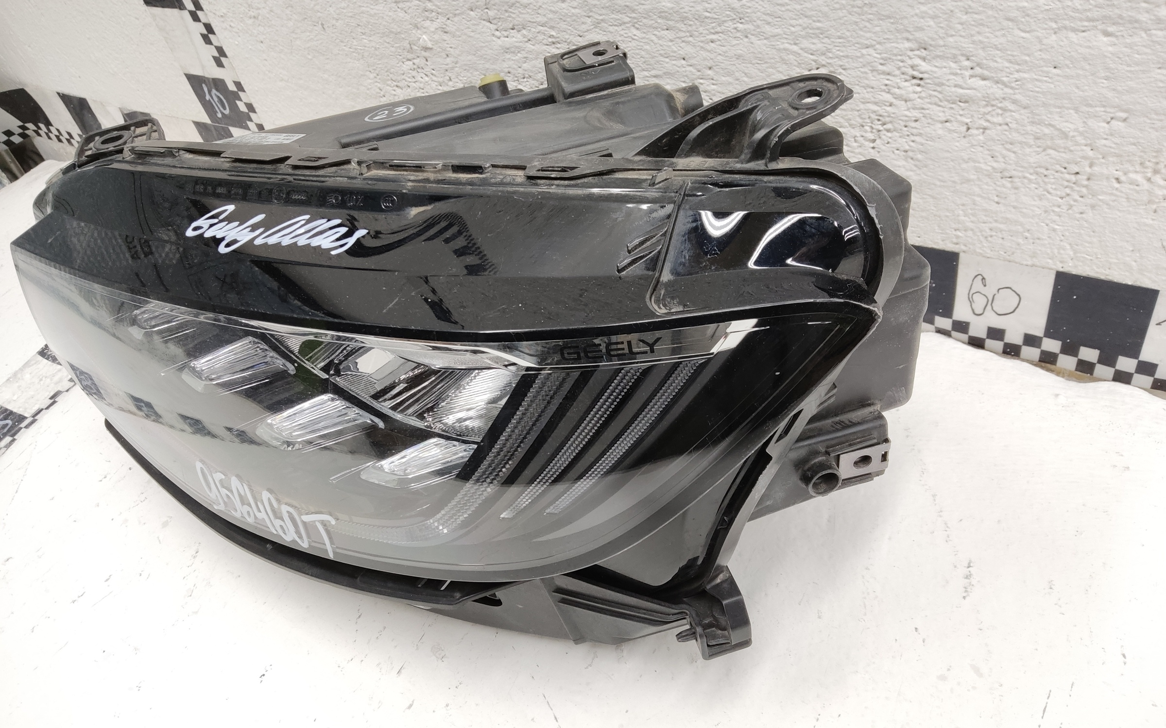 Фара передняя левая Geely Atlas Pro LED