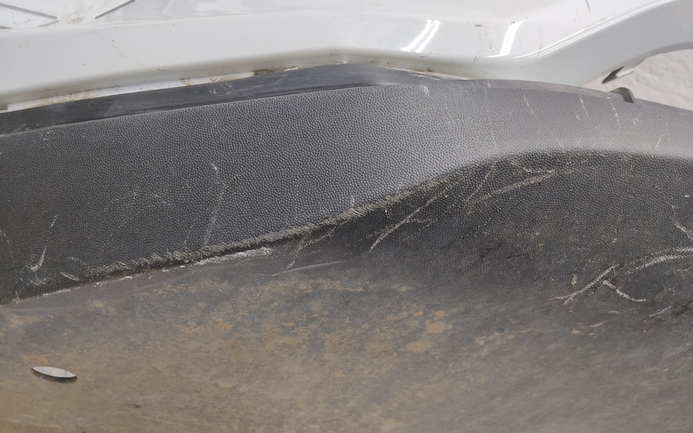 Бампер передний Haval M6 2