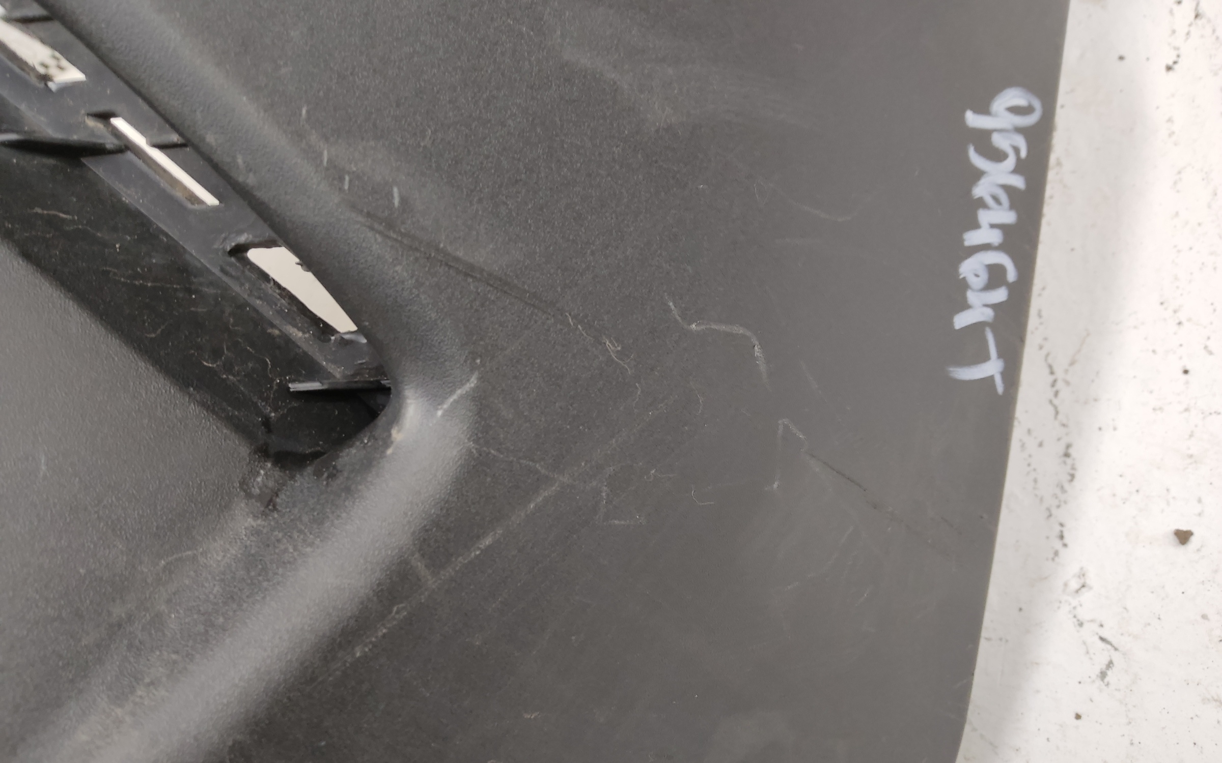 Бампер задний верхняя часть Geely Coolray