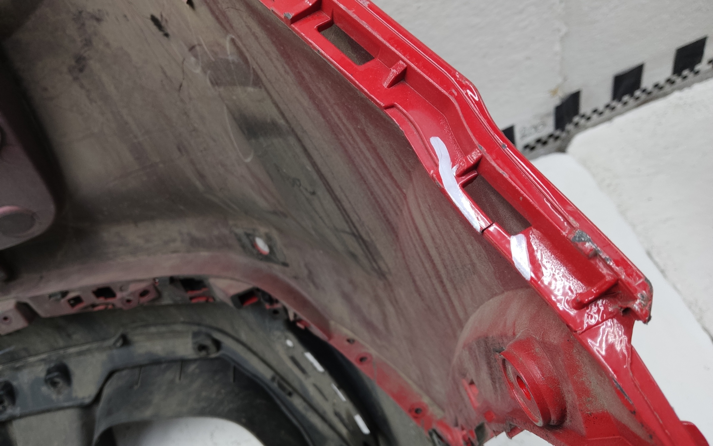 Бампер задний верхняя часть Geely Coolray